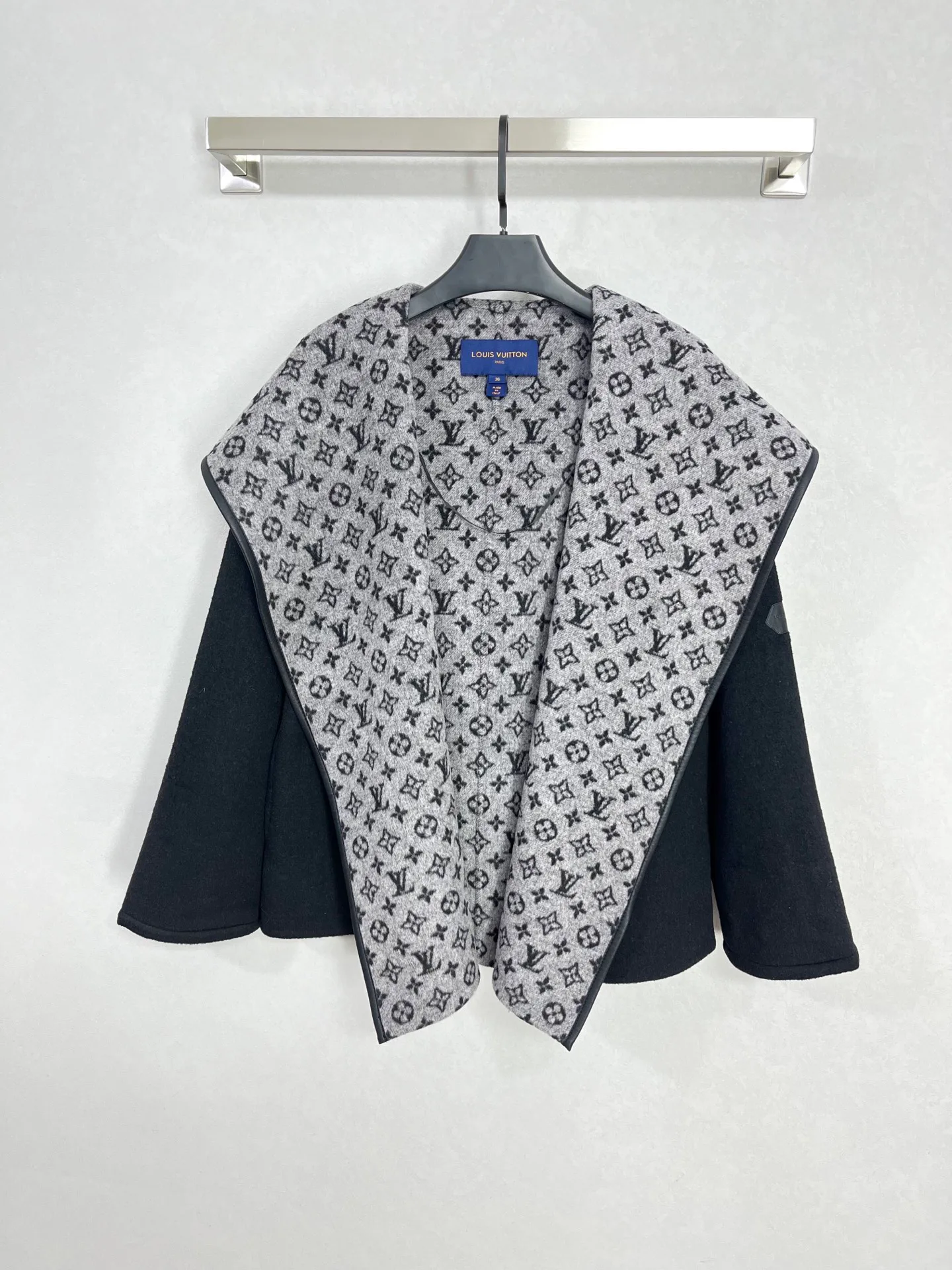 Пальто Женские Louis Vuitton 3532915