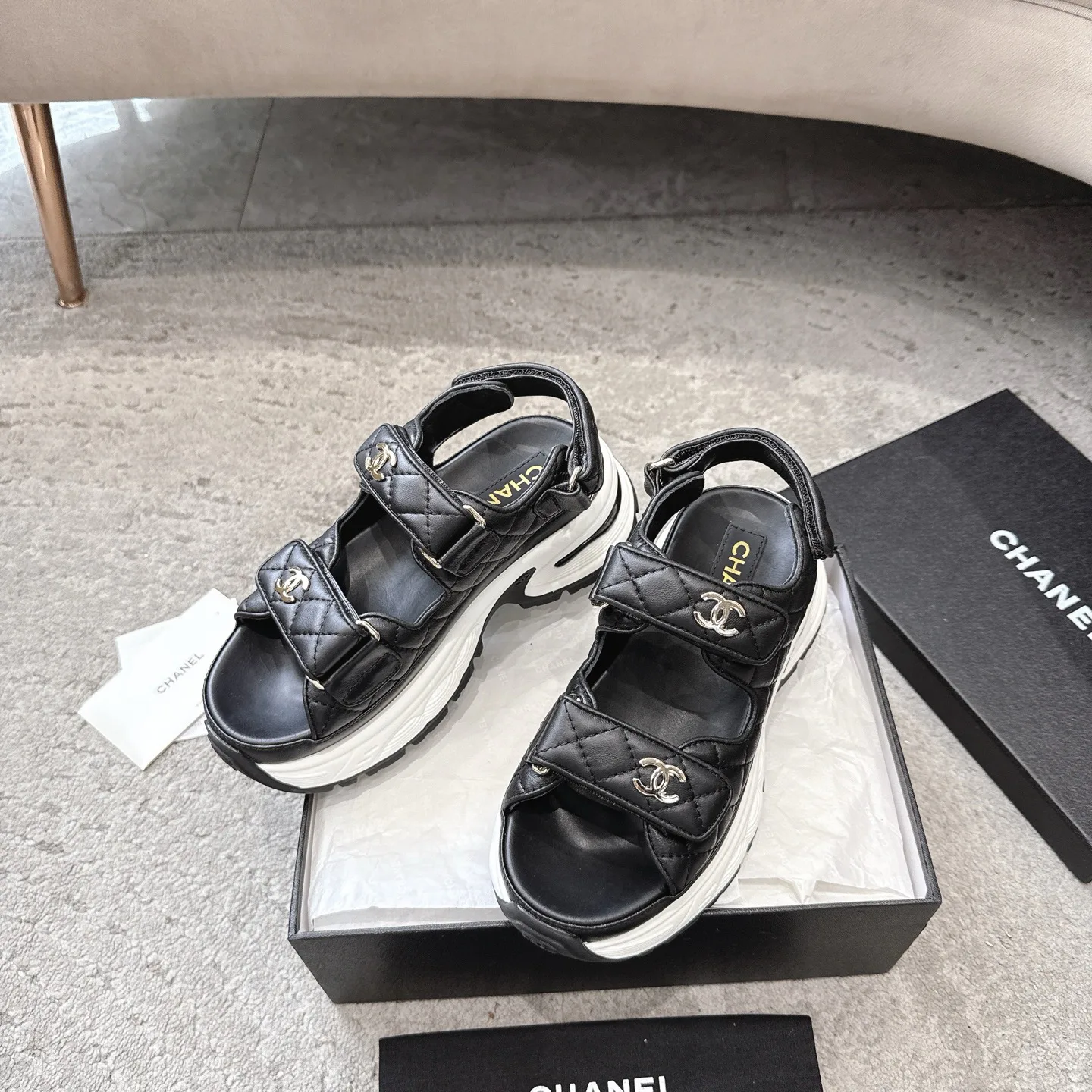 Босоножки Женские Chanel 16954243