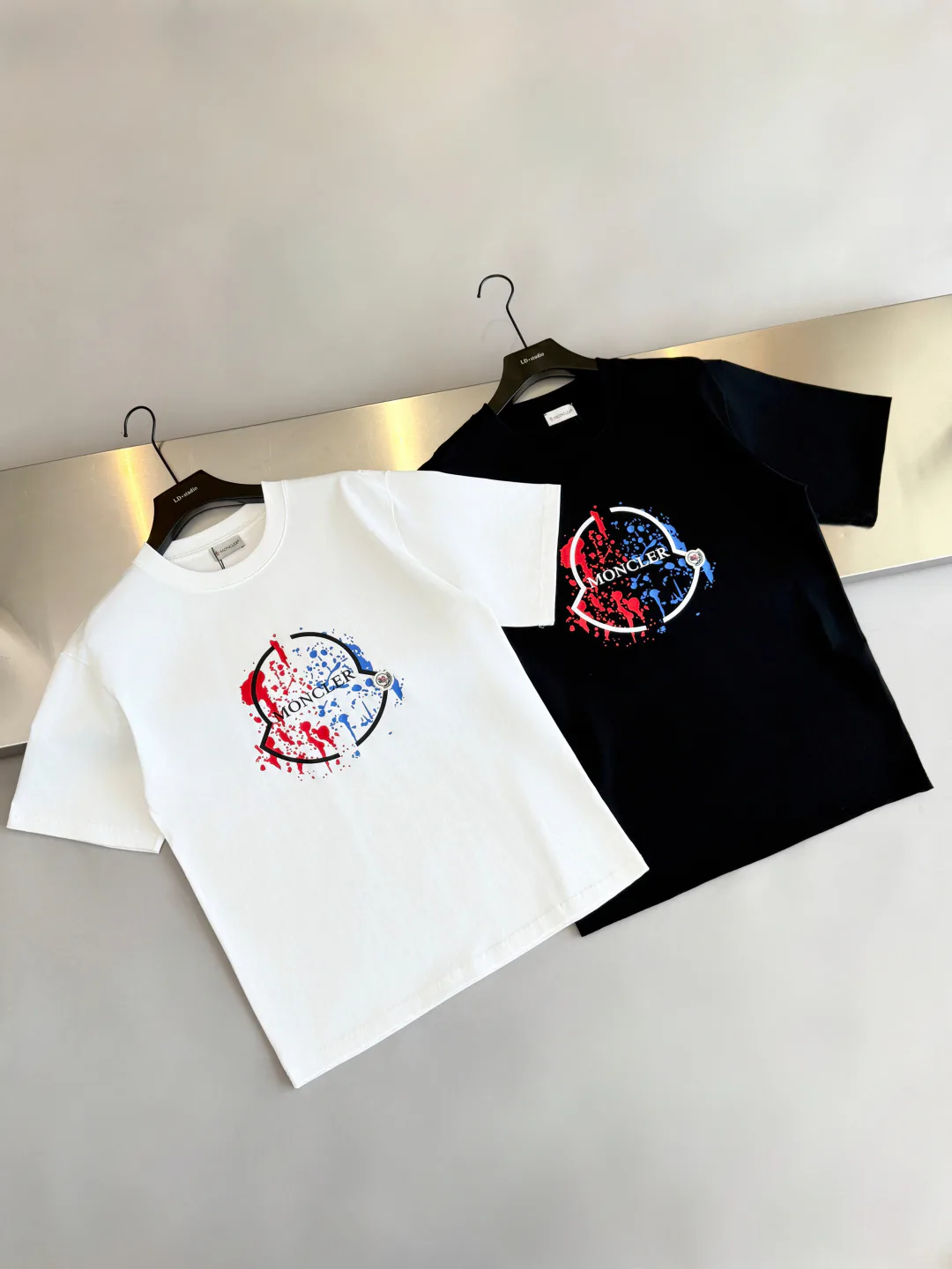 Футболки Женские Moncler 11615933