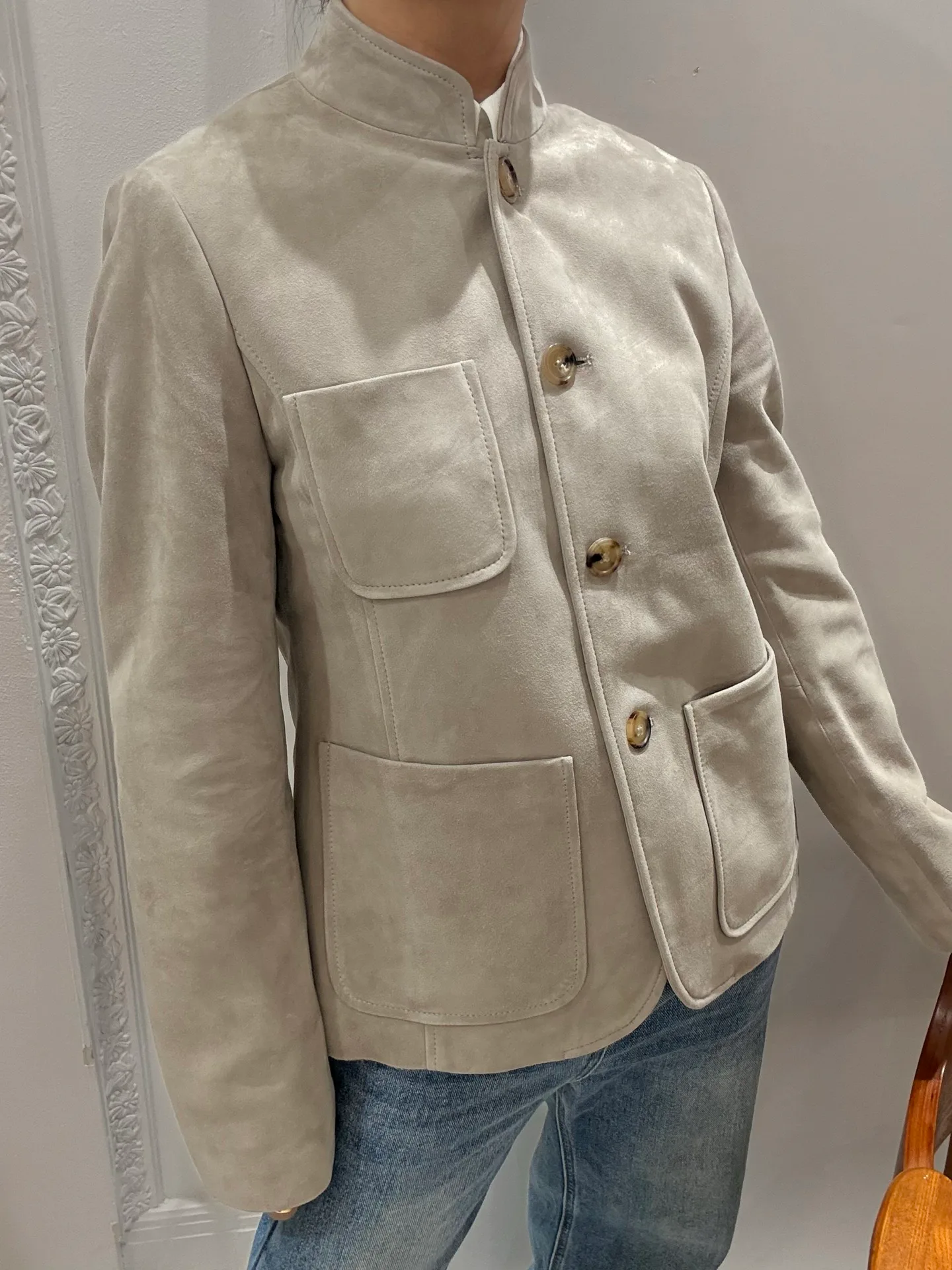 Кожаные Куртки И Дублёнки Женские Loro Piana 56408