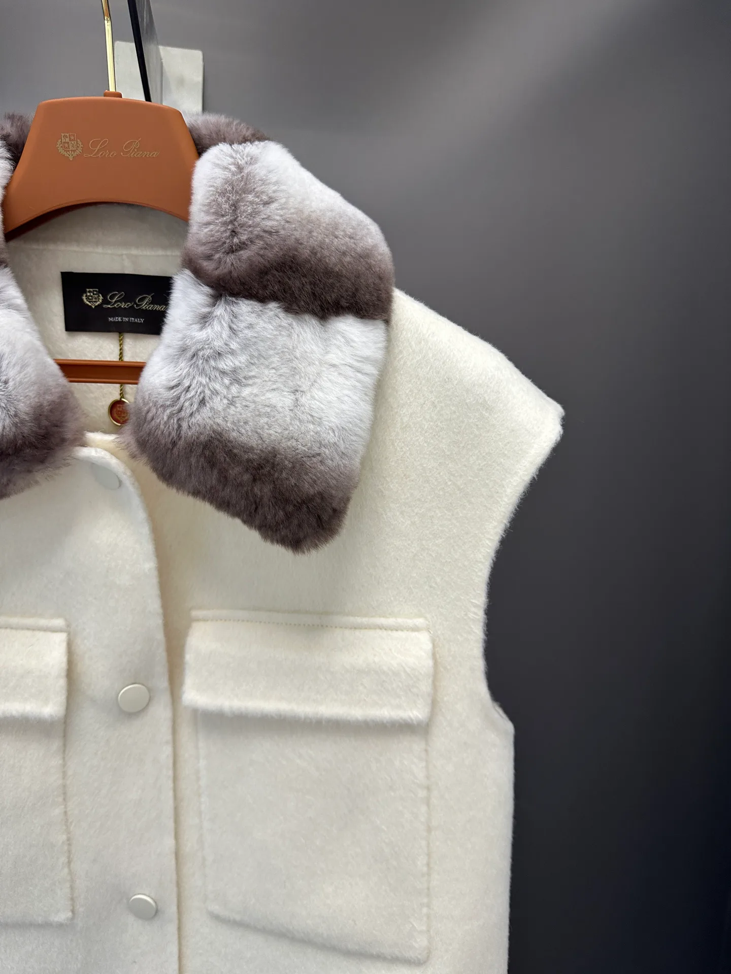 Жилеты Женские Loro Piana 18226692