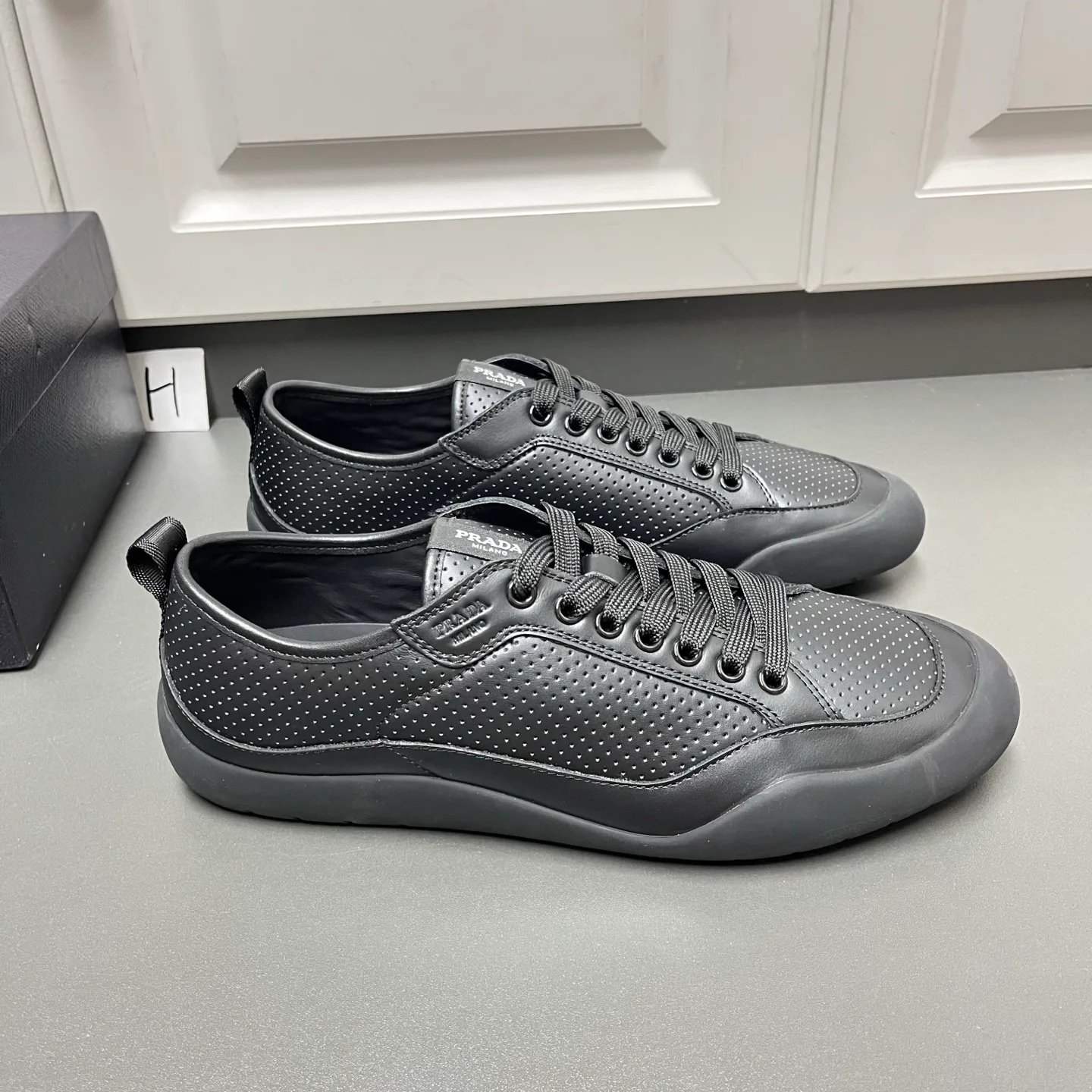 Кроссовки Мужские Prada 19417664