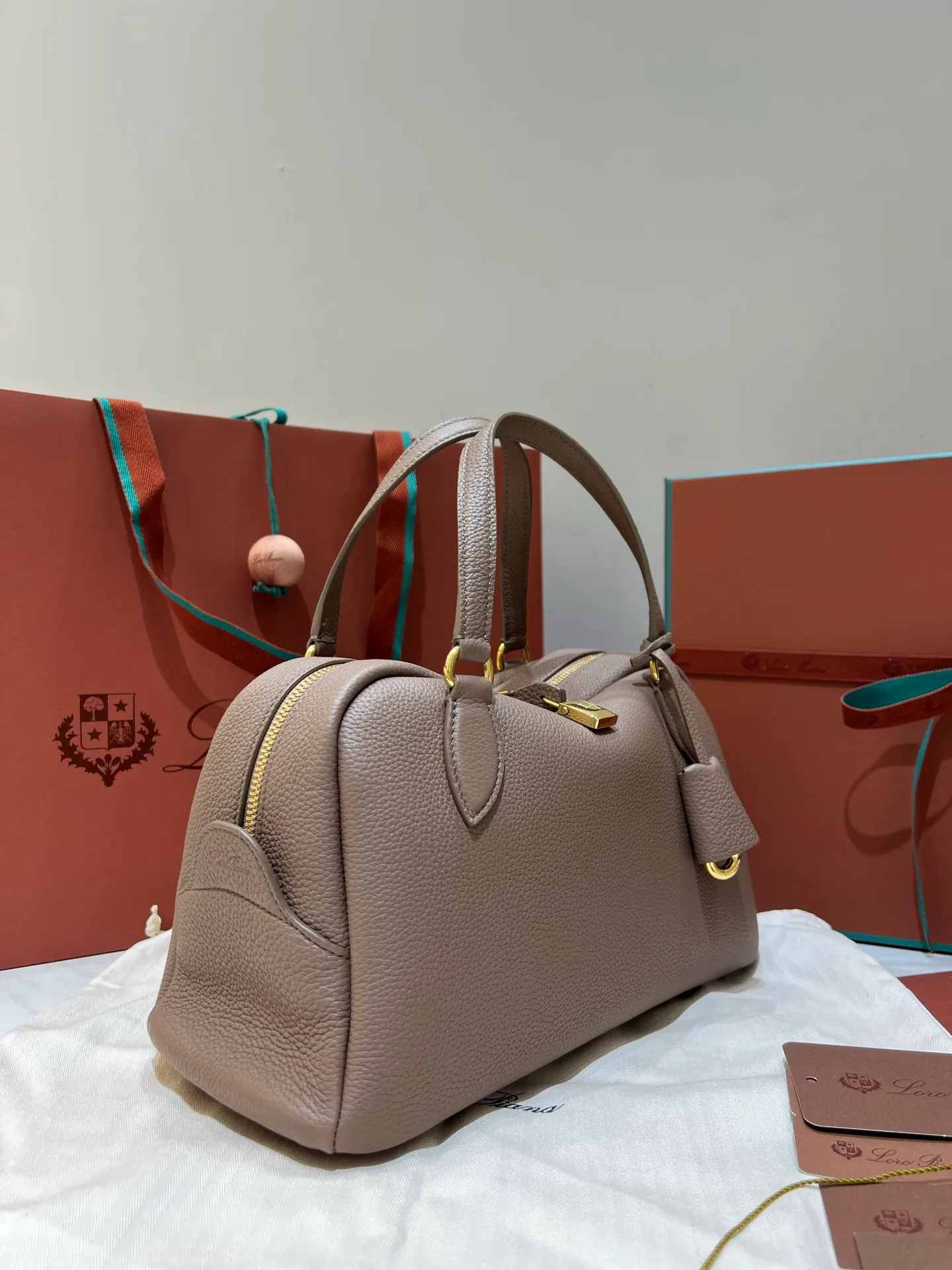 Классические Сумки Женские Loro Piana 13094810