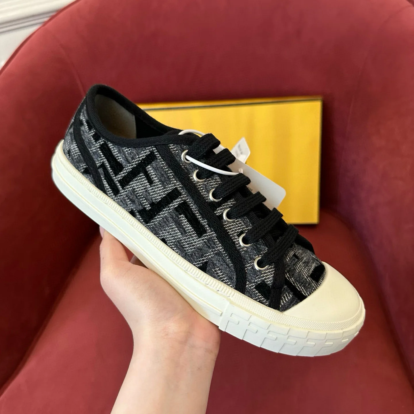 Кеды Женские Fendi 158274