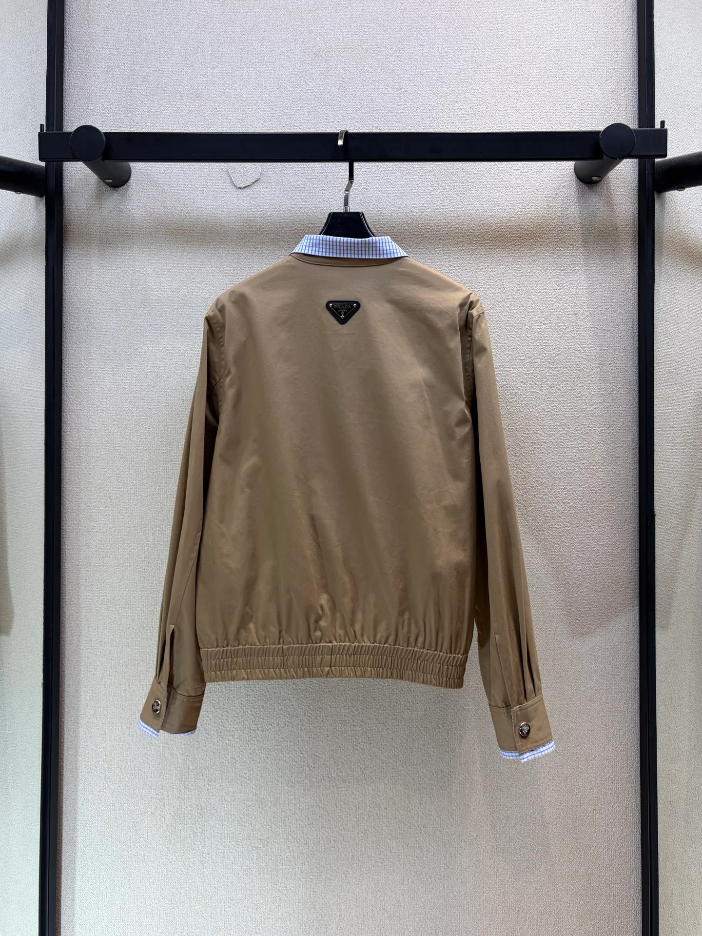 Куртки И Пуховики Женские Prada 18253052