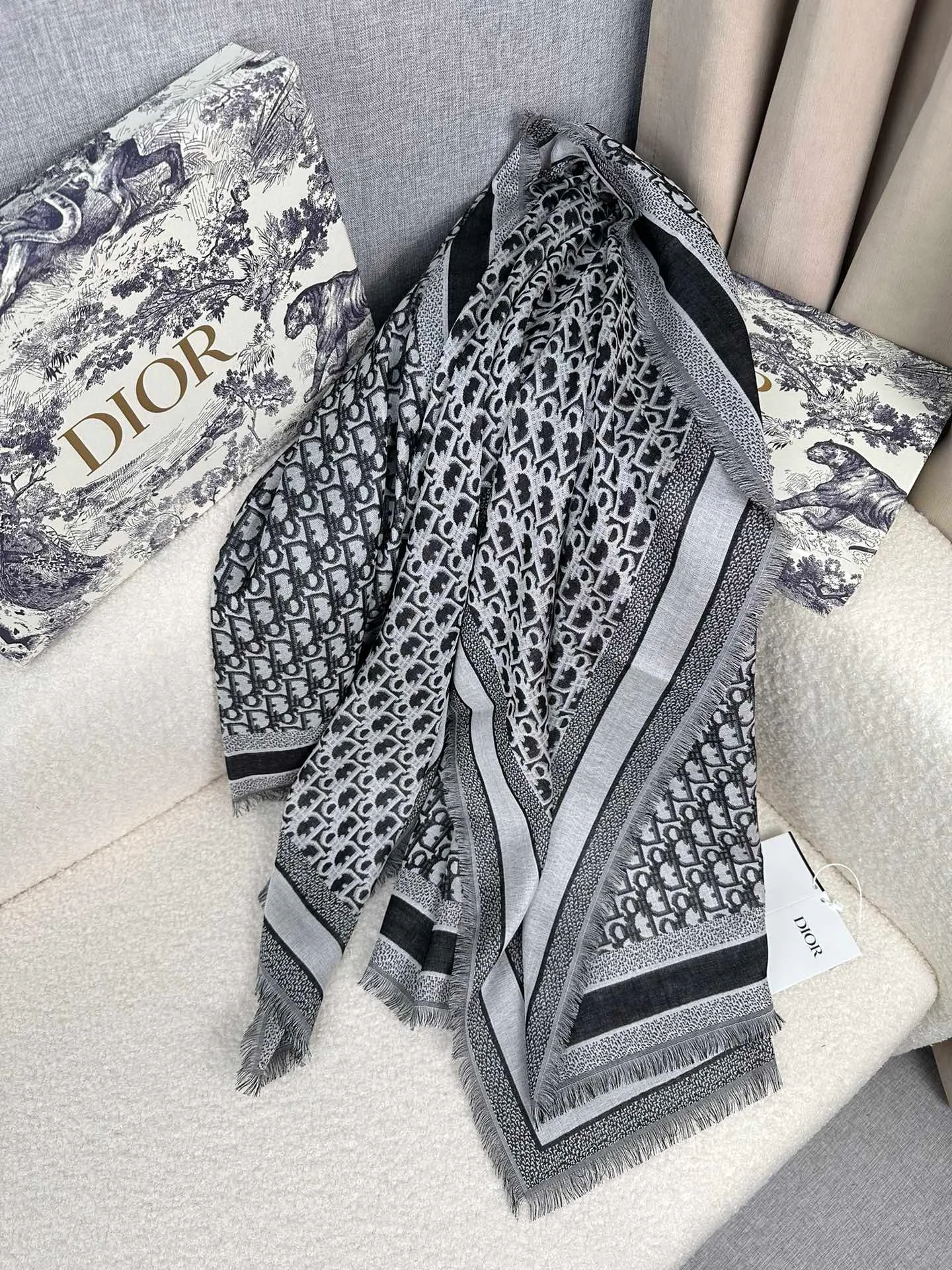 Платки Christian Dior 966301