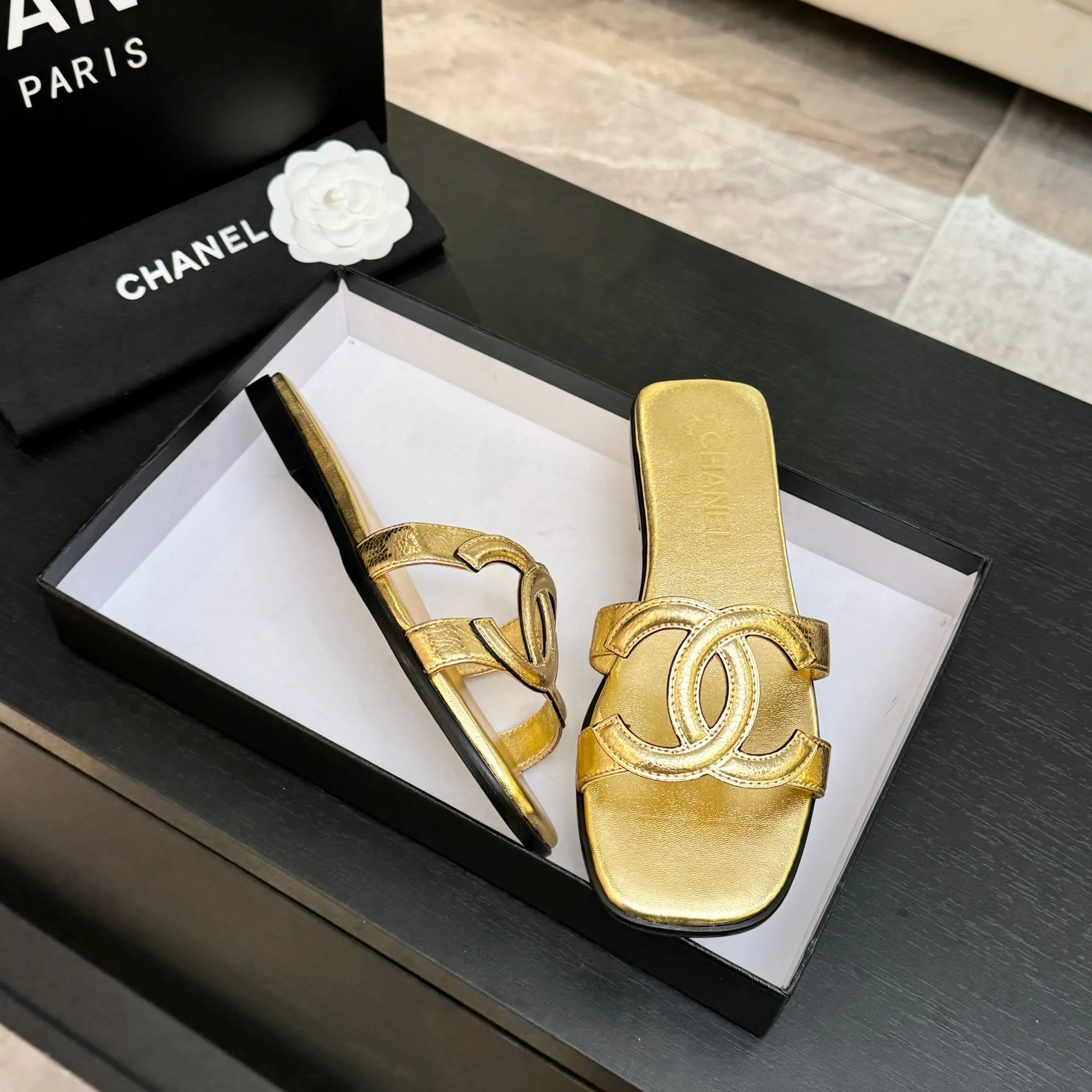 Сандалии Женские Chanel 11722360