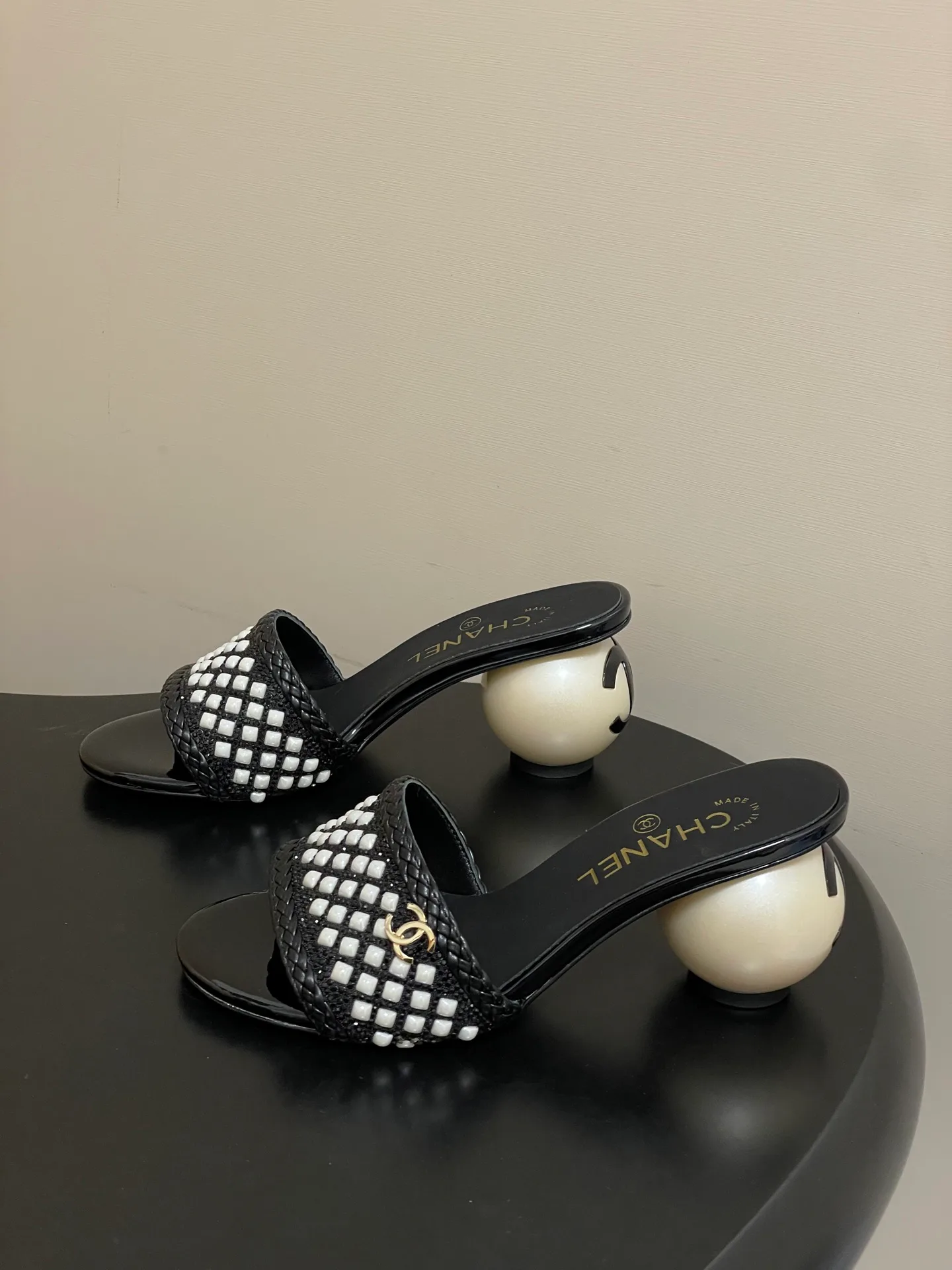 Босоножки Женские Chanel 10993926