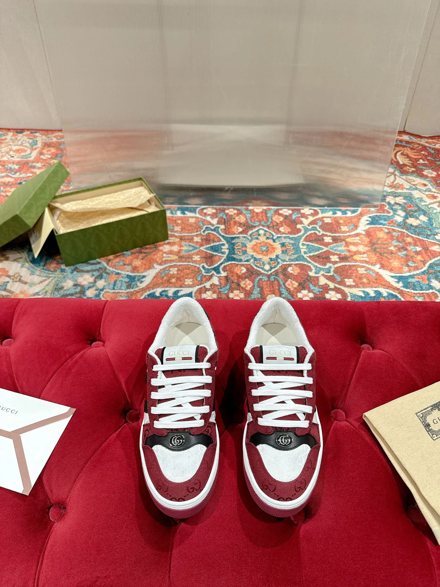 Кроссовки Женские Gucci 17956655