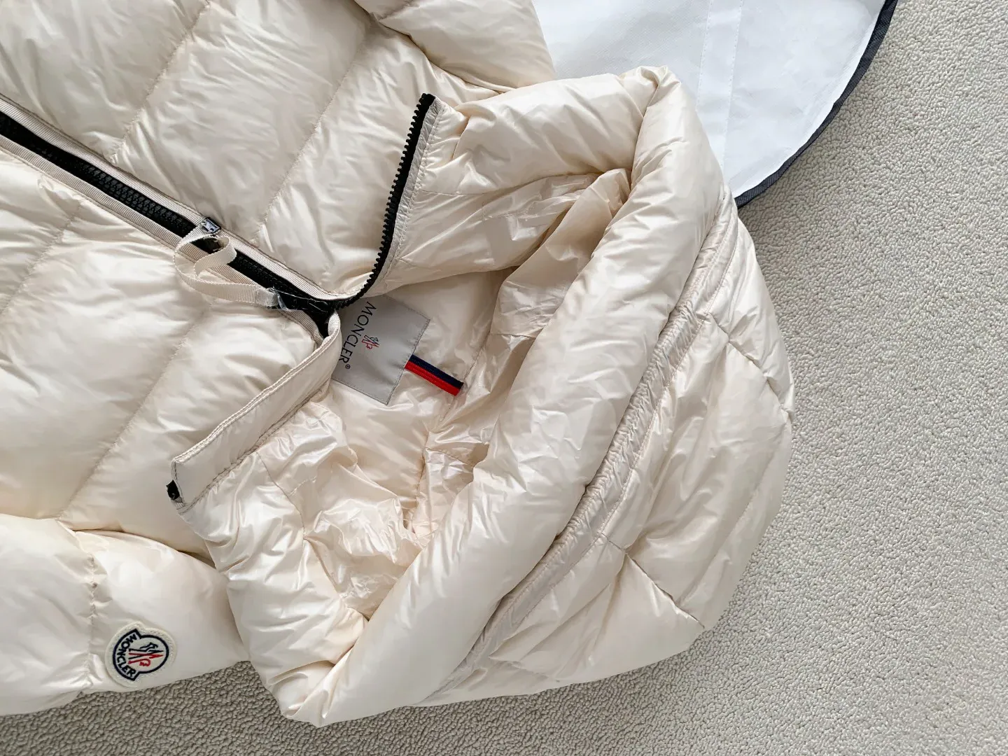 Куртки И Пуховики Мужские Moncler 512293