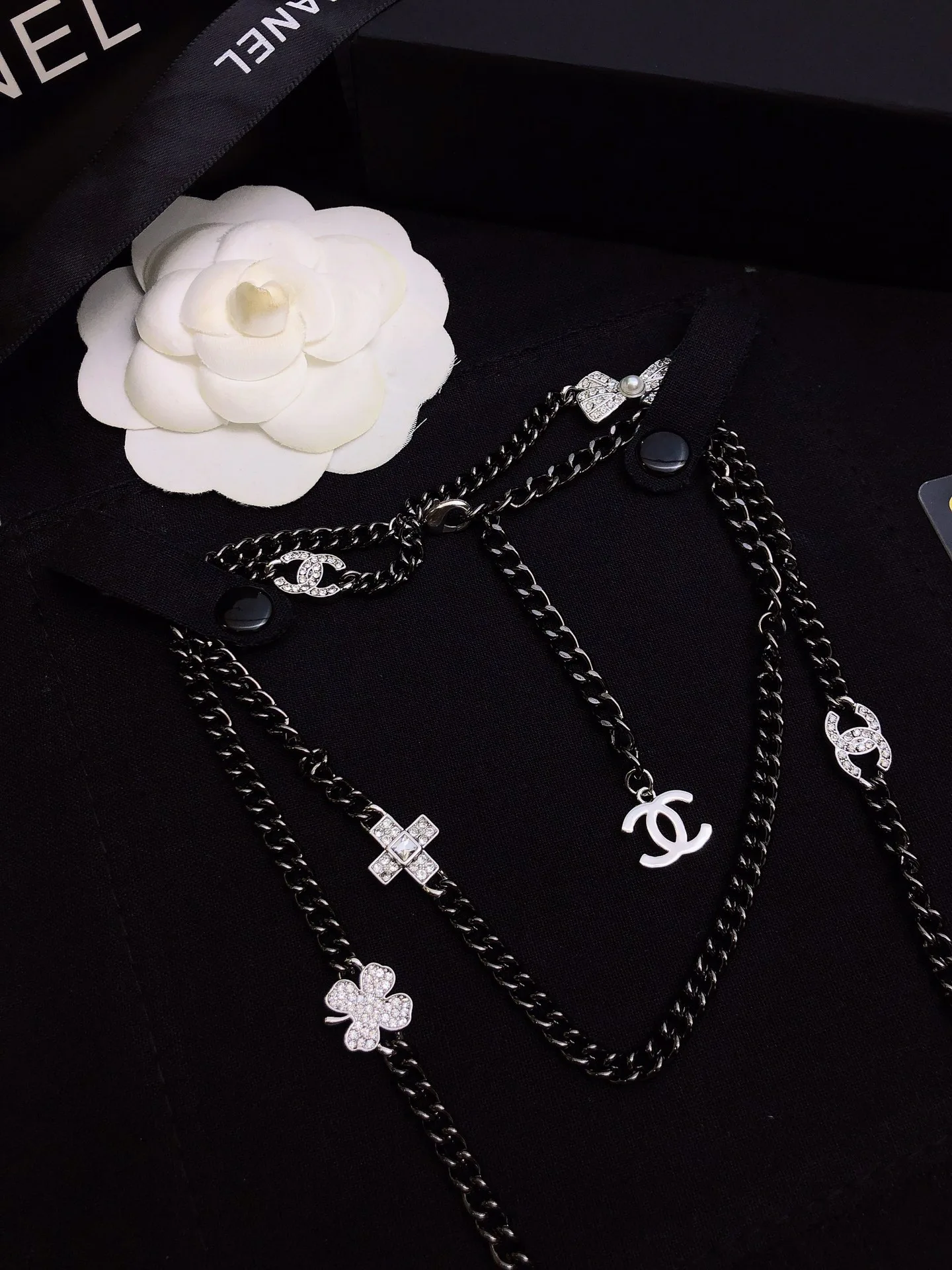 Бижутерия Chanel 11425549