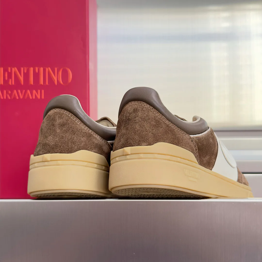 Кроссовки Женские Valentino 19175890