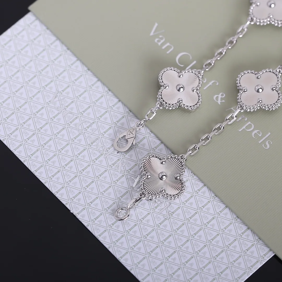 Бижутерия Van Cleef & Arpels 99360