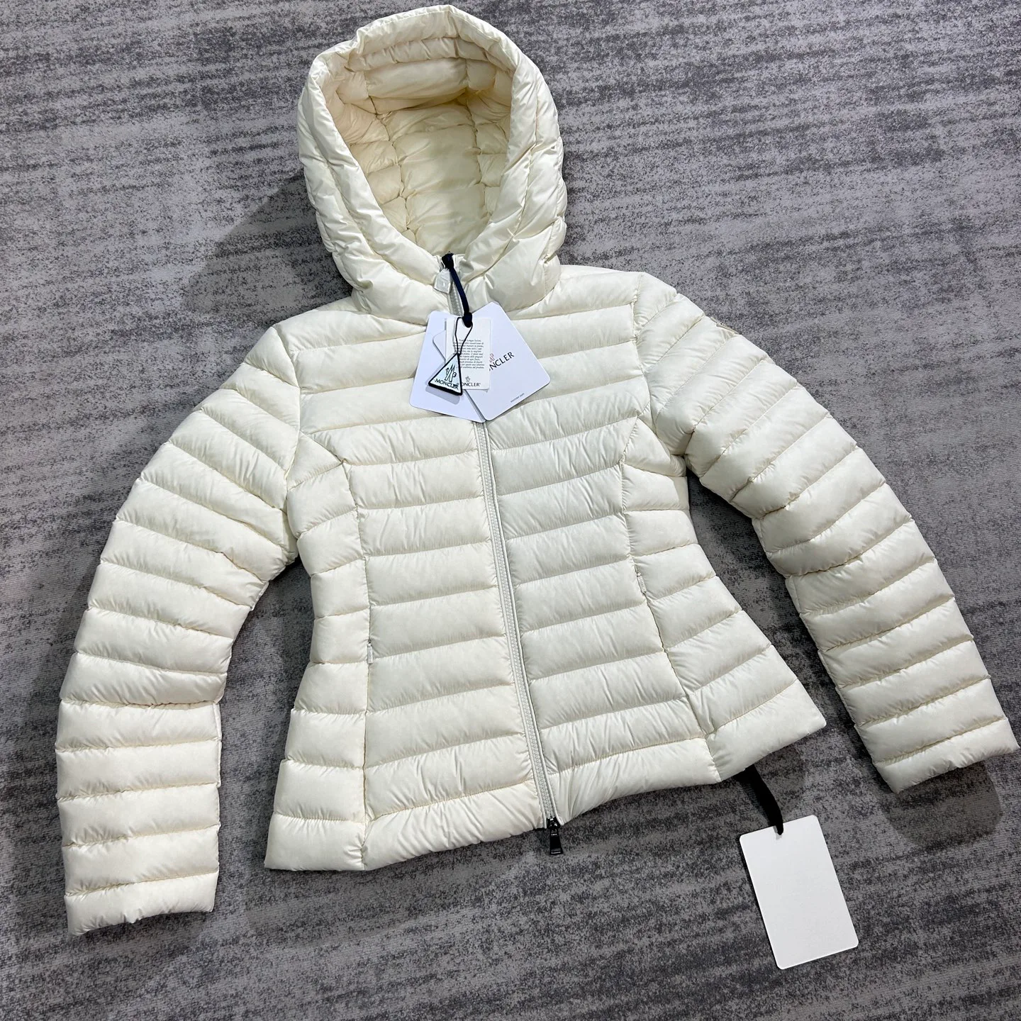 Куртки И Пуховики Женские Moncler 18133812