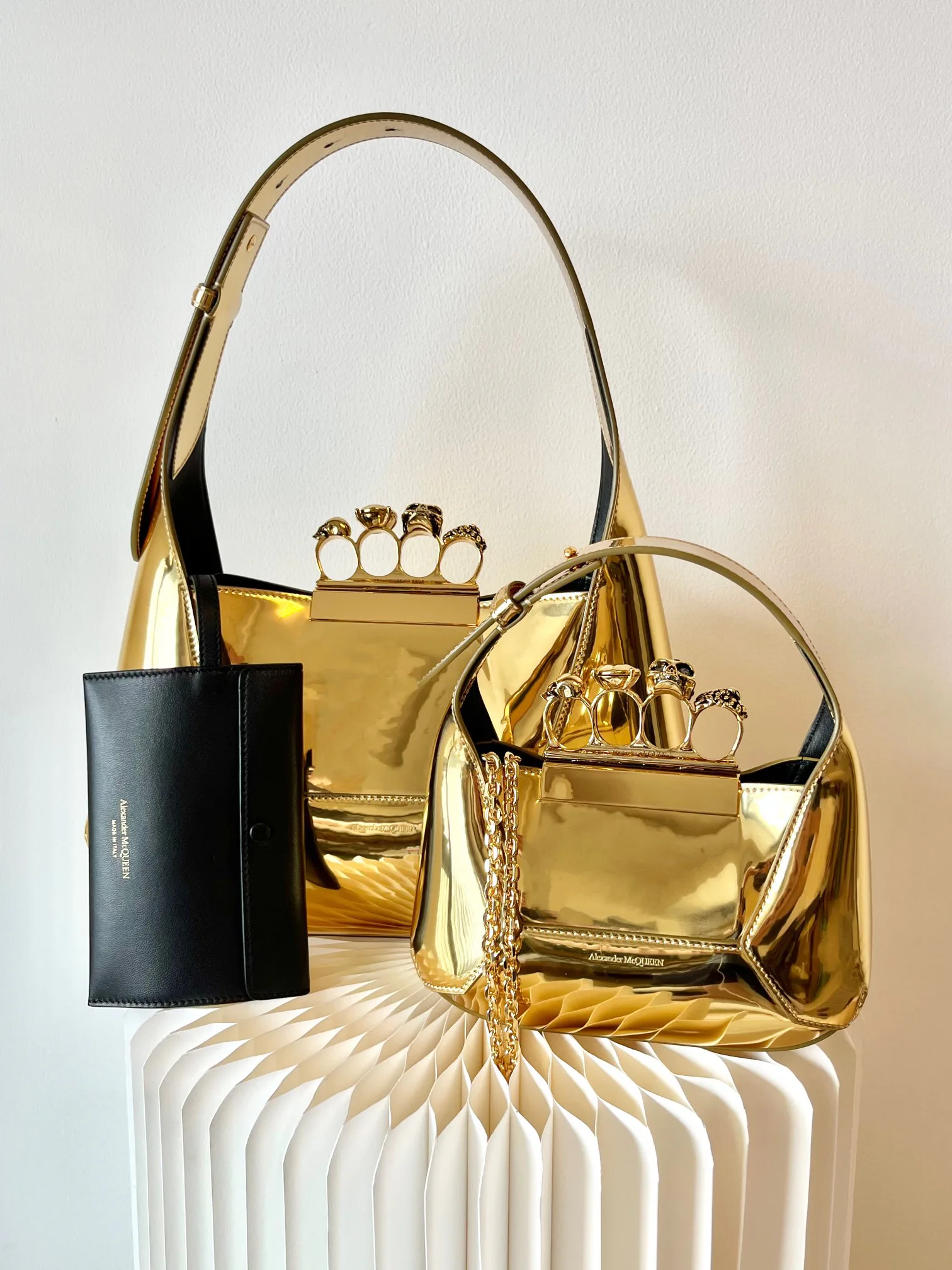 Сумки На Ремне Женские Alexander Mcqueen 11472509