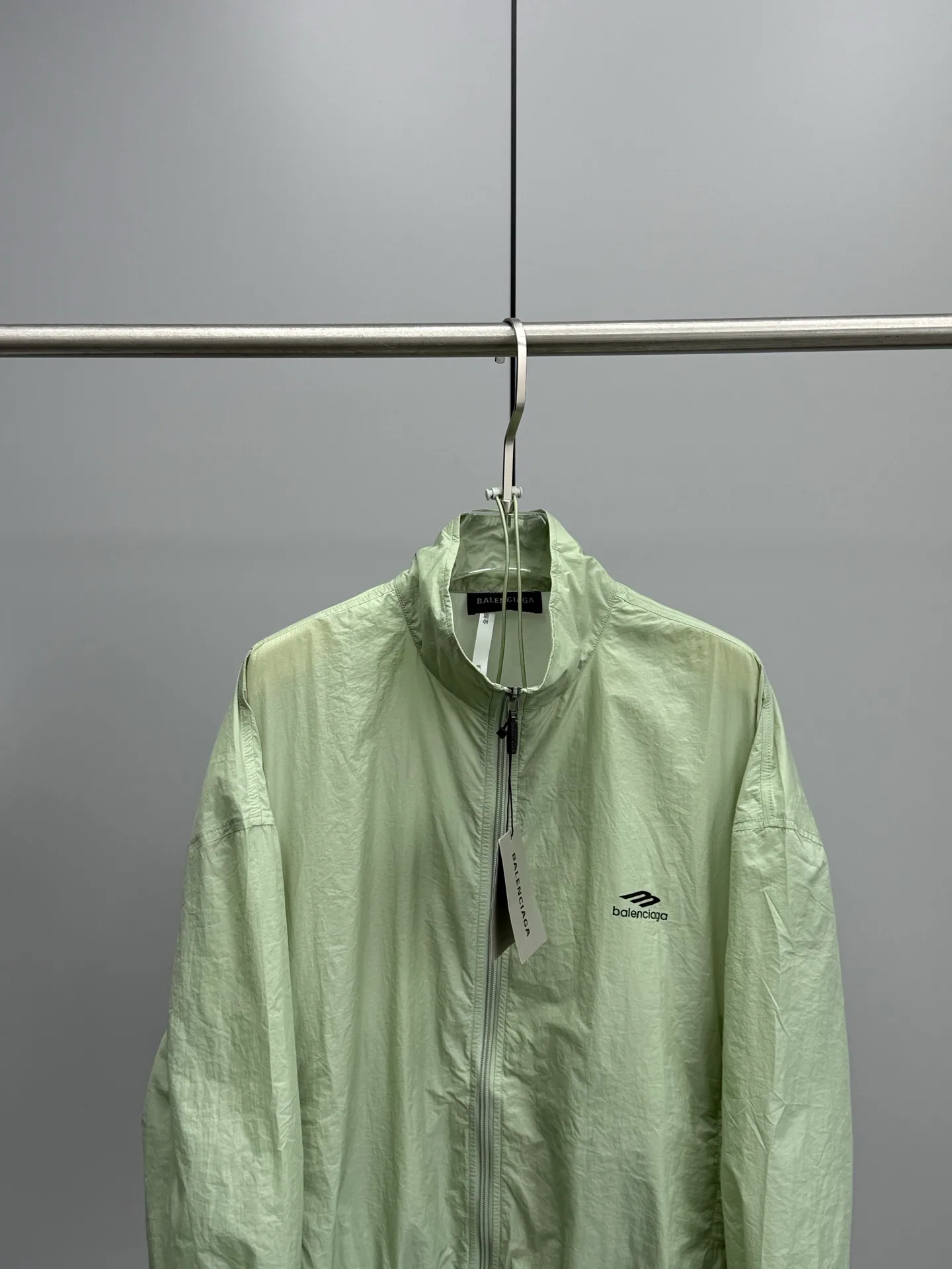 Куртки И Пуховики Женские Balenciaga 29922