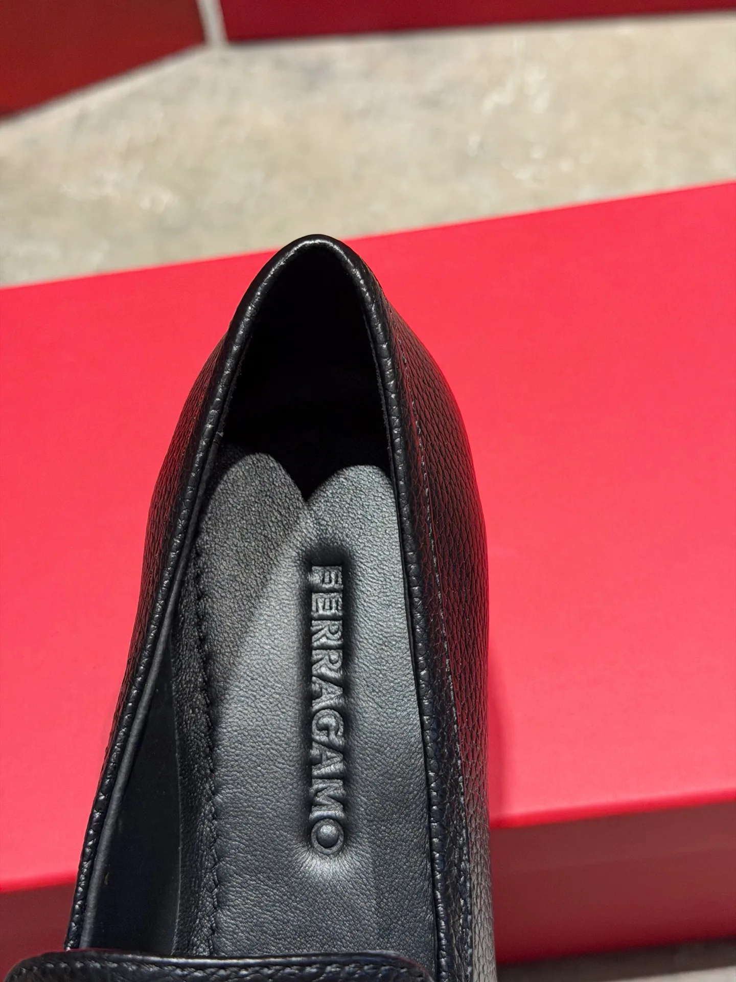 Лоферы И Мокасины Женские Salvatore Ferragamo 17642563