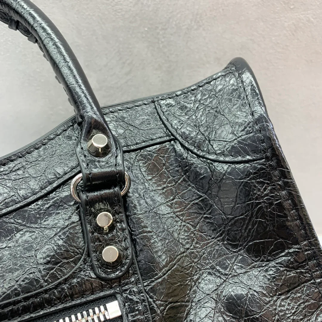 Классические Сумки Женские Balenciaga 13363946