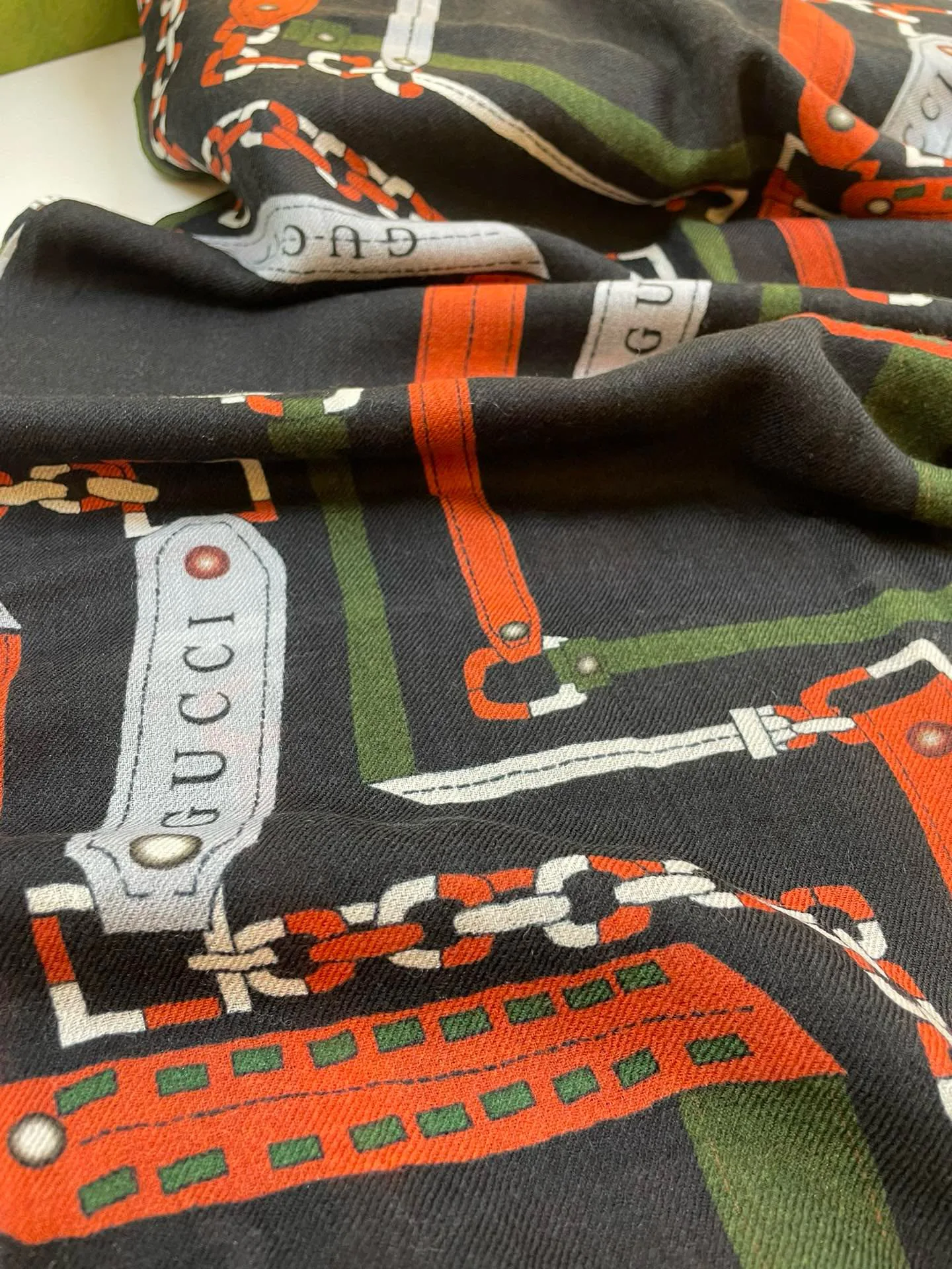 Шарфы Gucci 159120