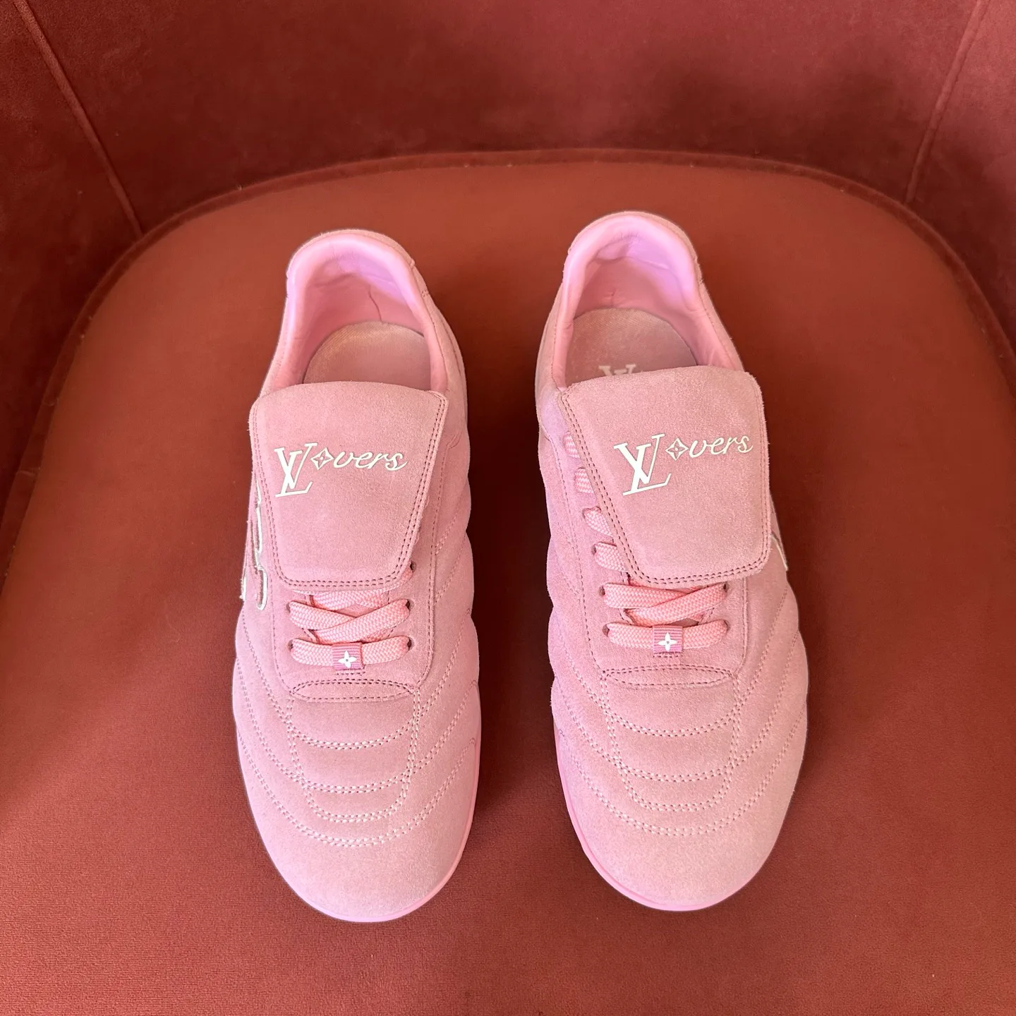 Кроссовки Женские Louis Vuitton 1180359