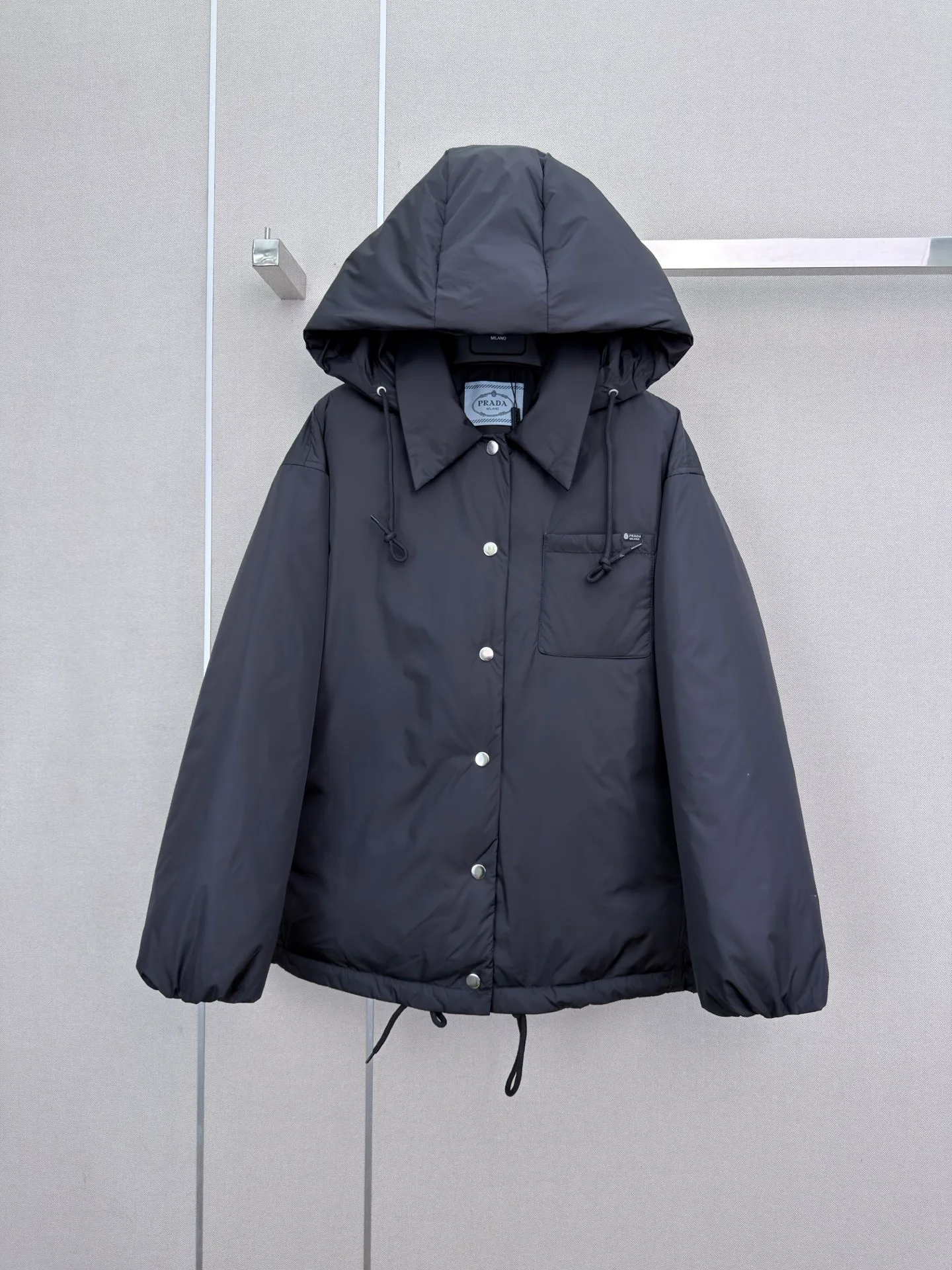 Куртки И Пуховики Женские Prada 19589738