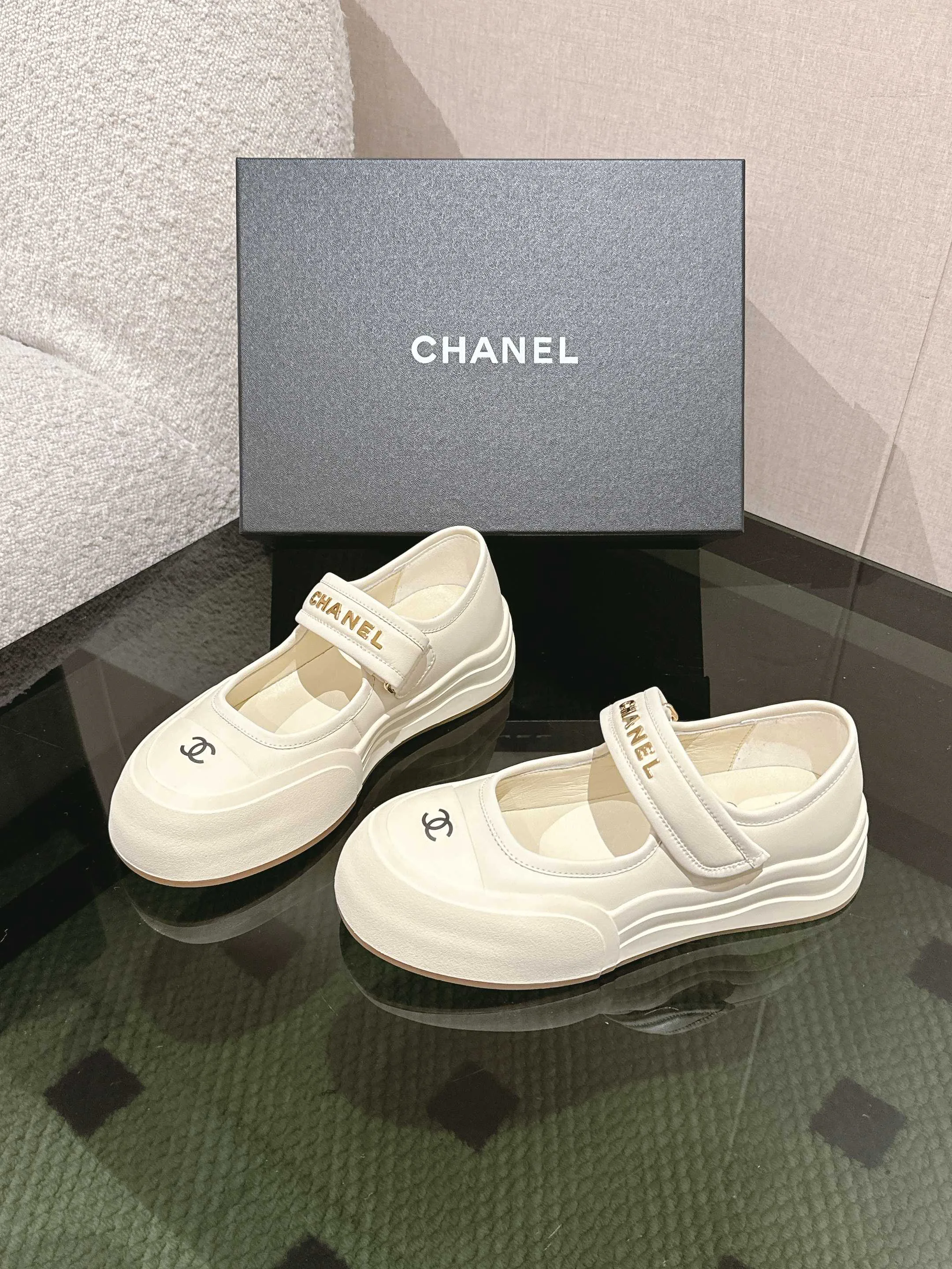 Туфли Женские Chanel 13581904