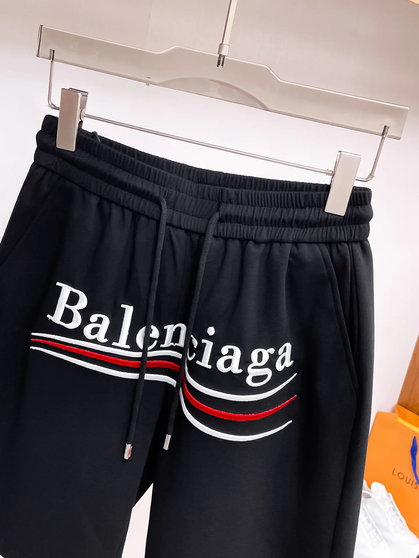 Шорты Мужские Balenciaga 13417570