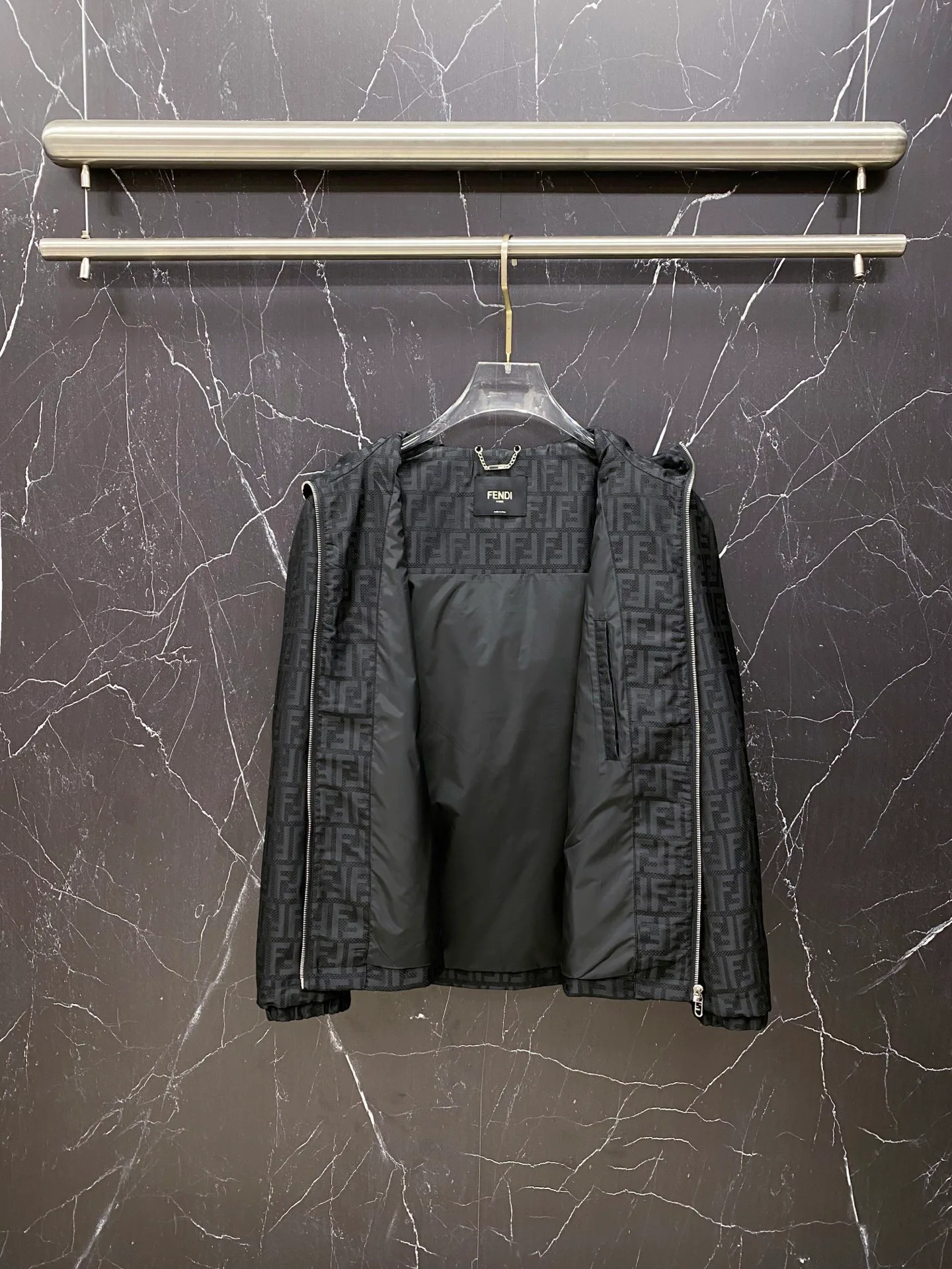 Куртки И Пуховики Мужские Fendi 9760639