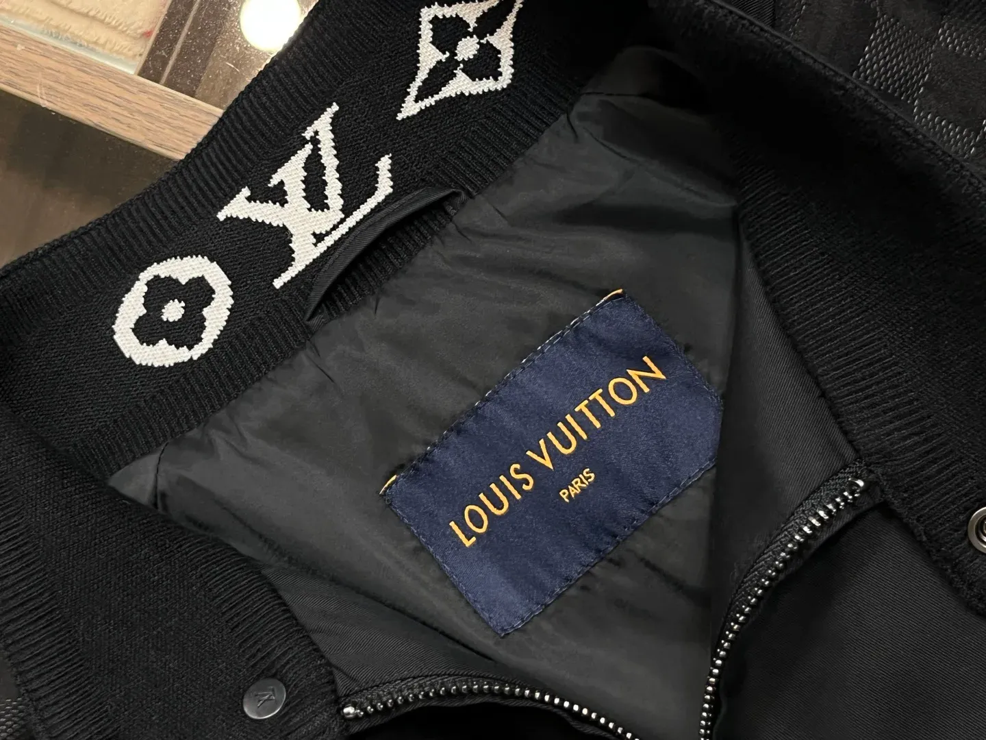 Куртки И Пуховики Мужские Louis Vuitton 6472145