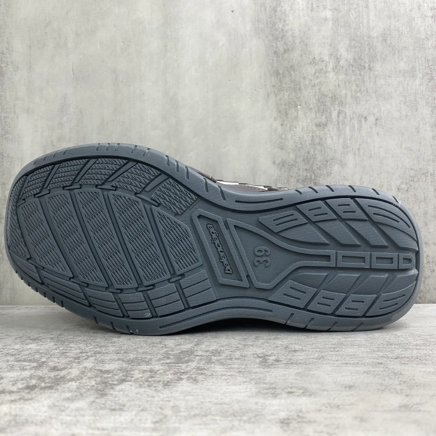 Кроссовки Женские Balenciaga 10247853