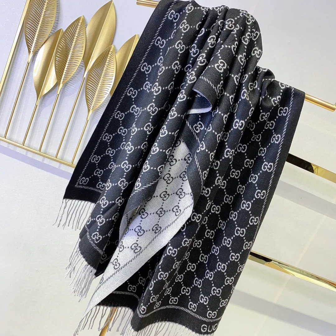 Шарфы Gucci 4487