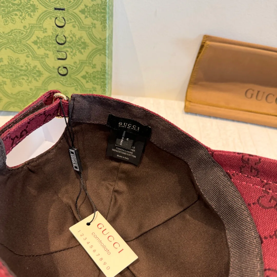 Головные Уборы Gucci 11529592