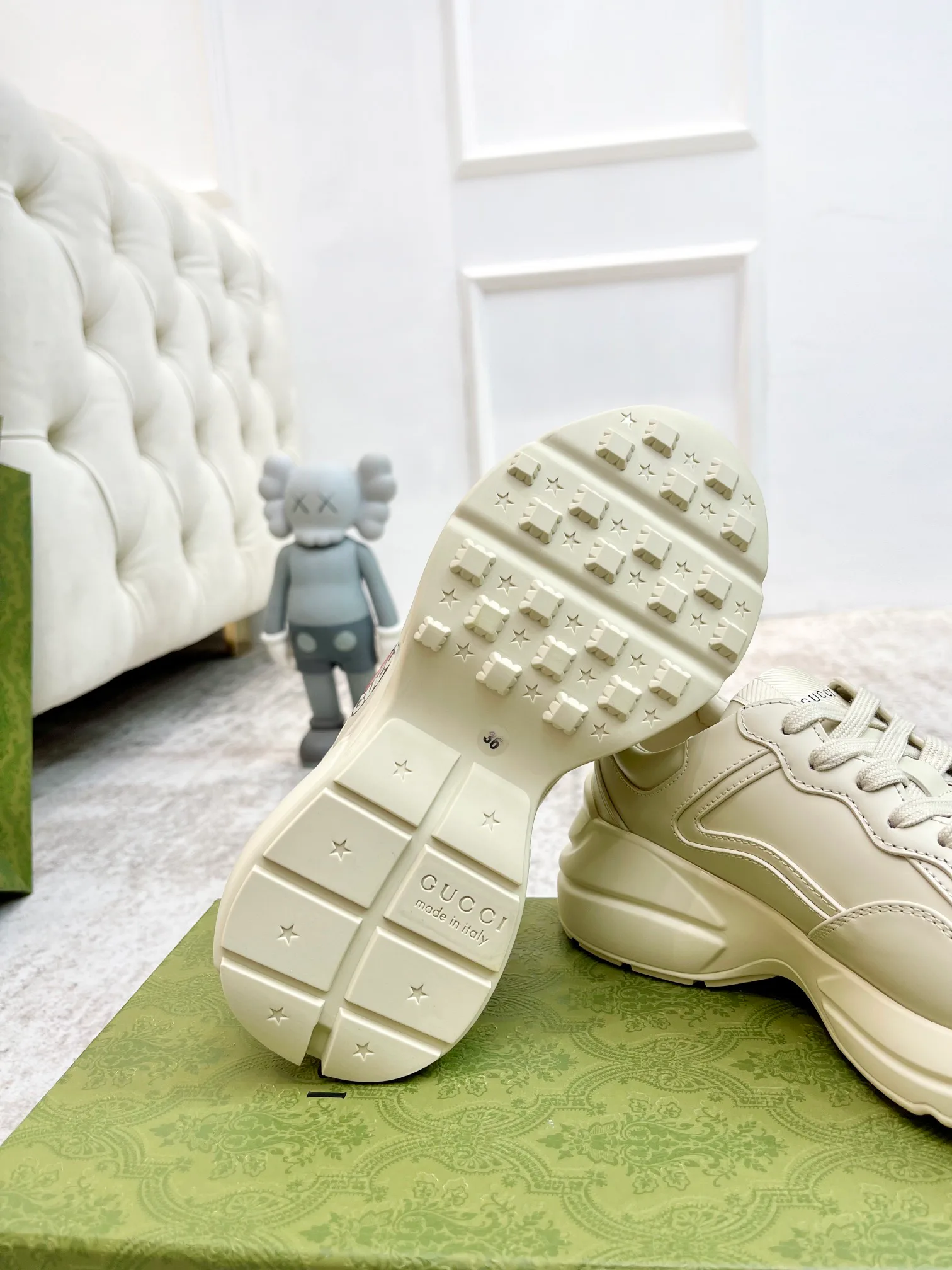 Кроссовки Женские Gucci 375862