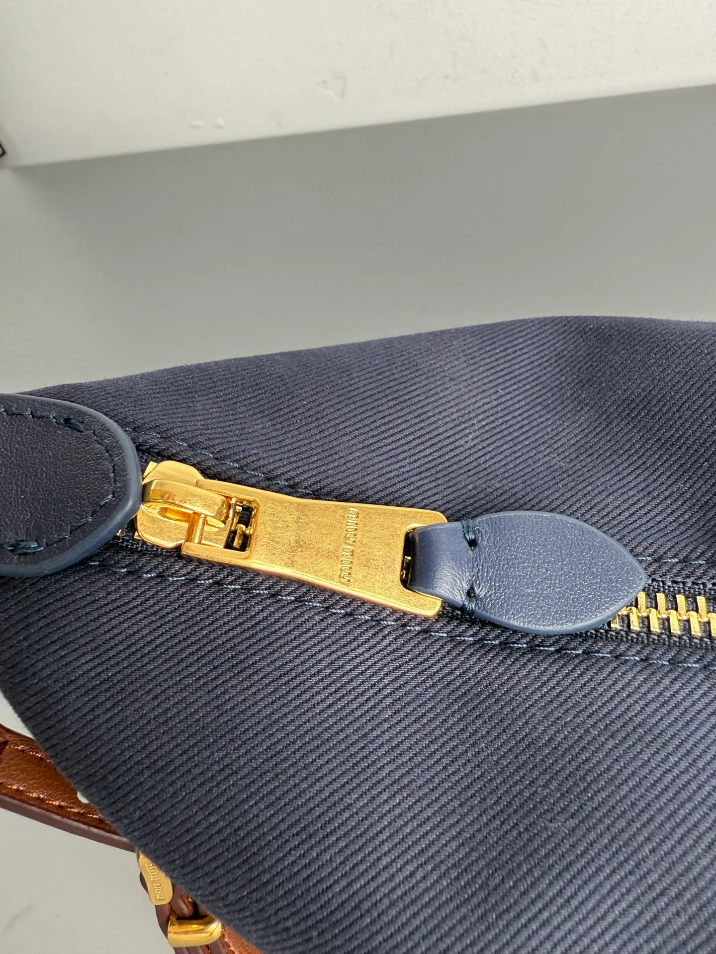 Сумки На Ремне Женские Miu Miu 989113