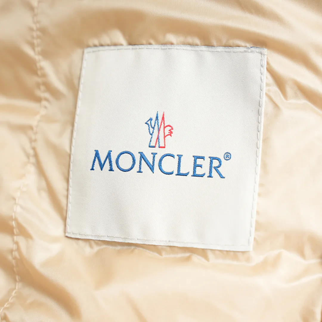 Куртки И Пуховики Женские Moncler 18883070