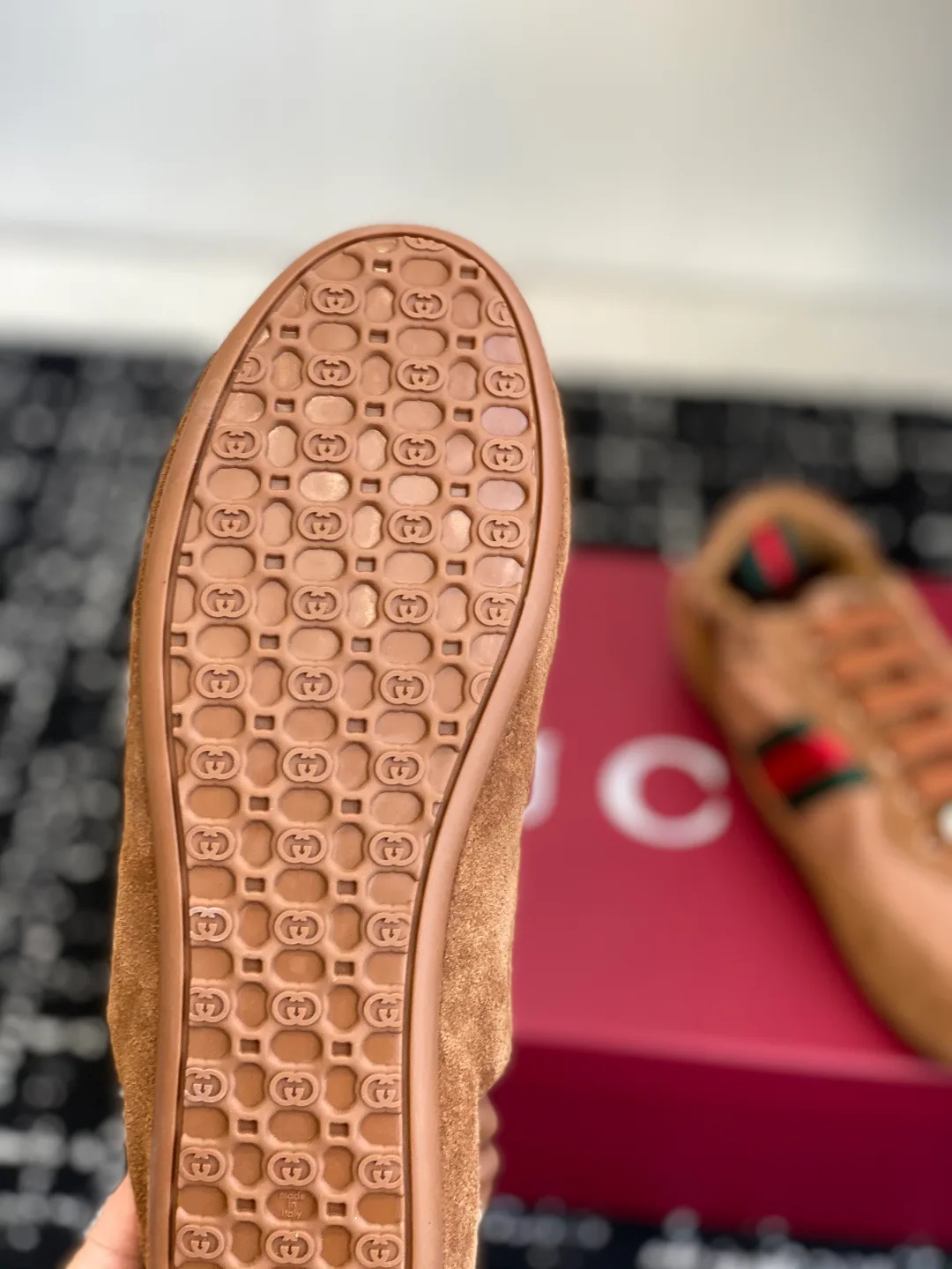 Кроссовки Женские Gucci 304067