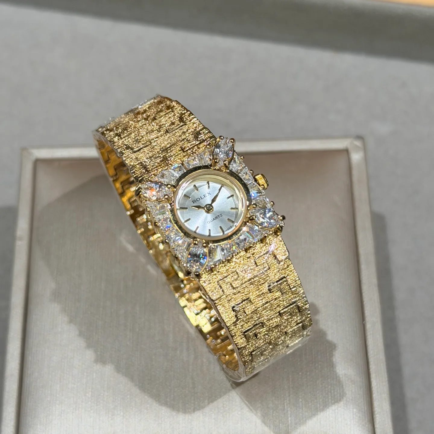 Часы Женские Rolex 17843054