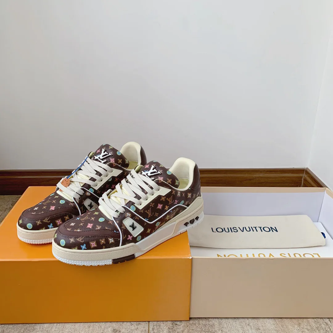 Кроссовки Женские Louis Vuitton 10234434