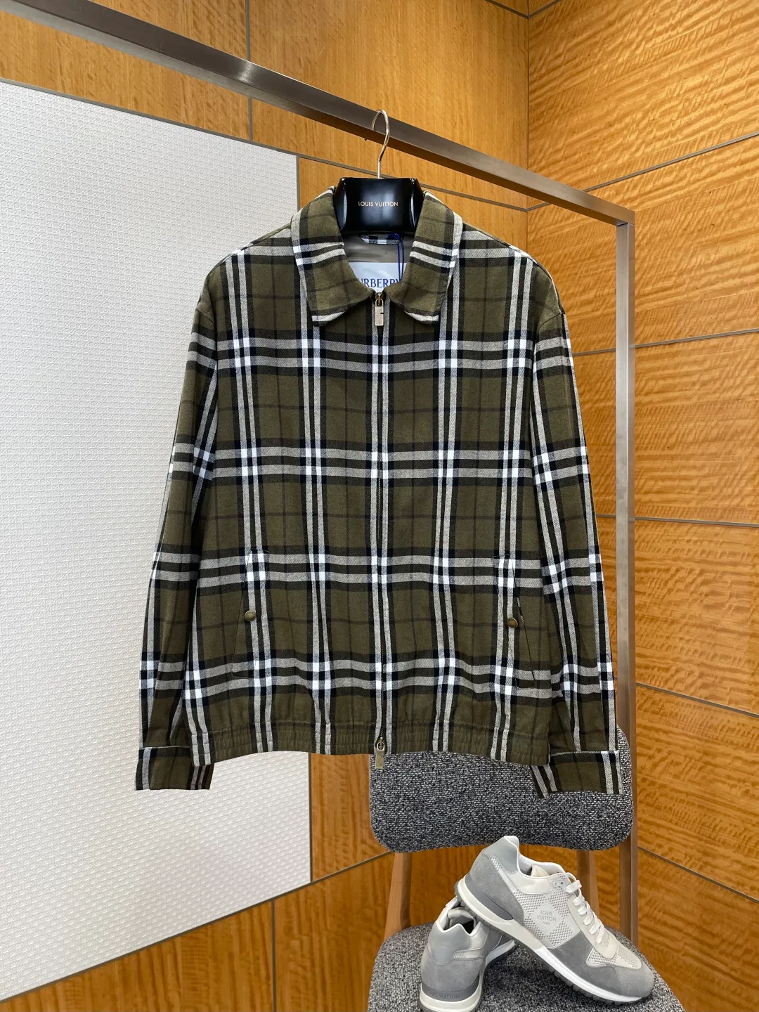 Куртки И Пуховики Мужские Burberry 10216572
