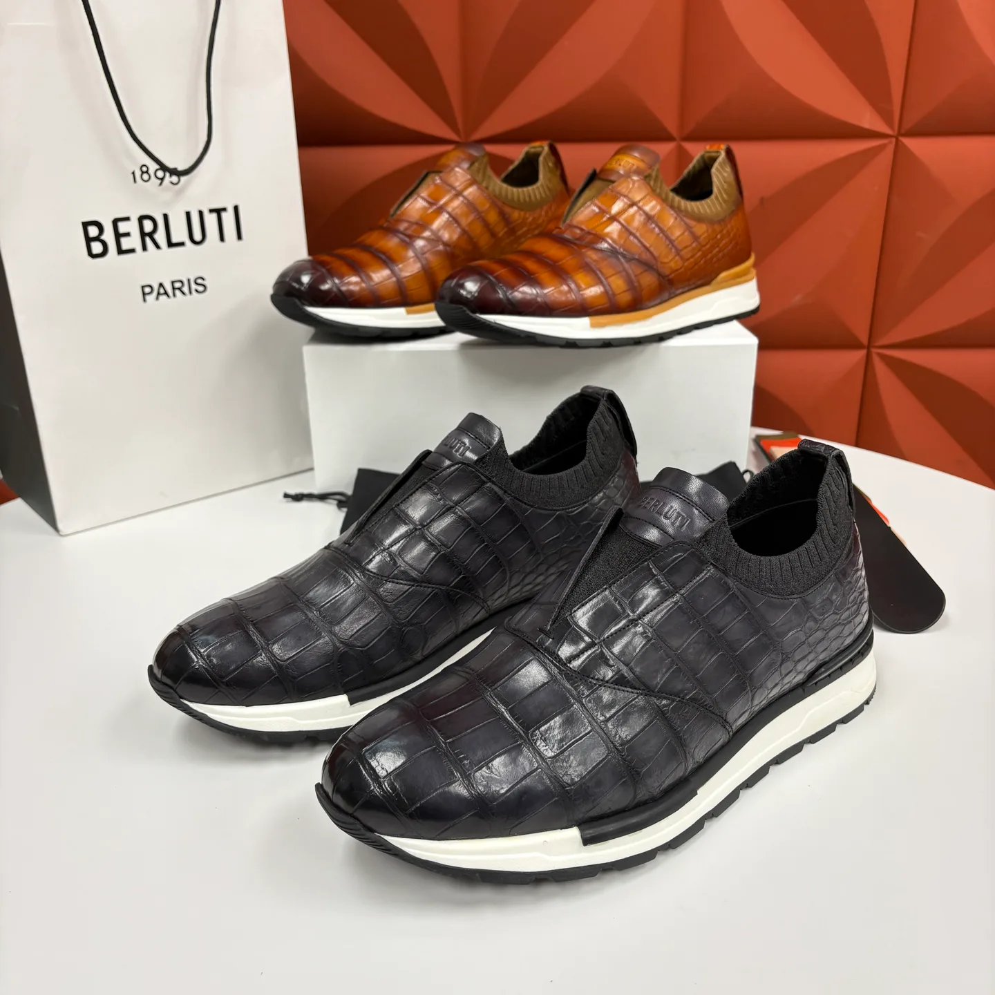 Кроссовки Мужские Berluti 18000793