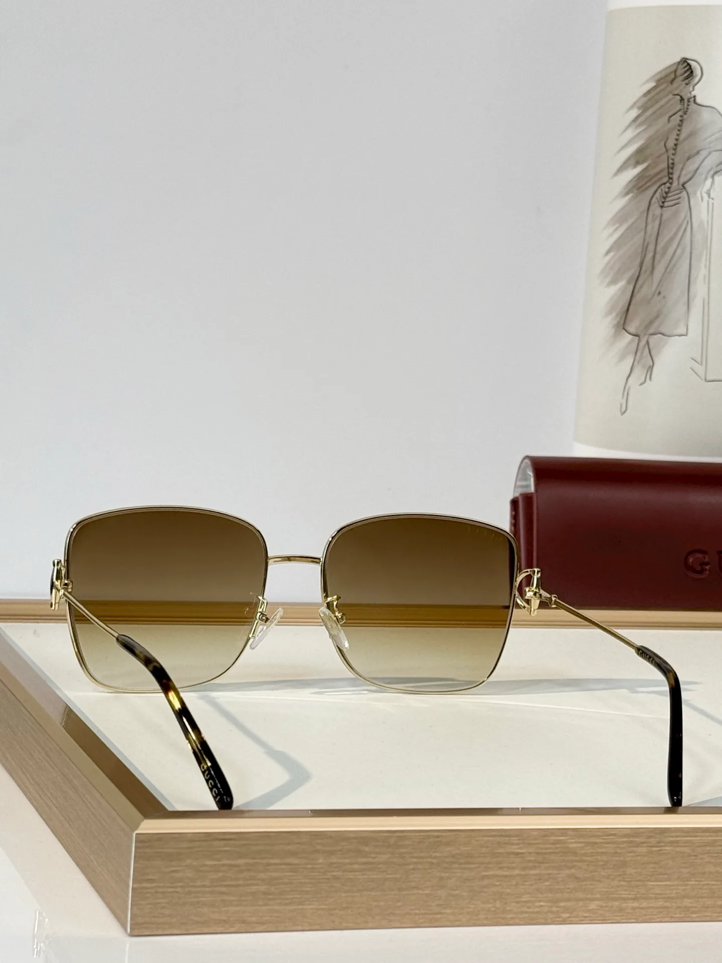 Очки Gucci 18117880