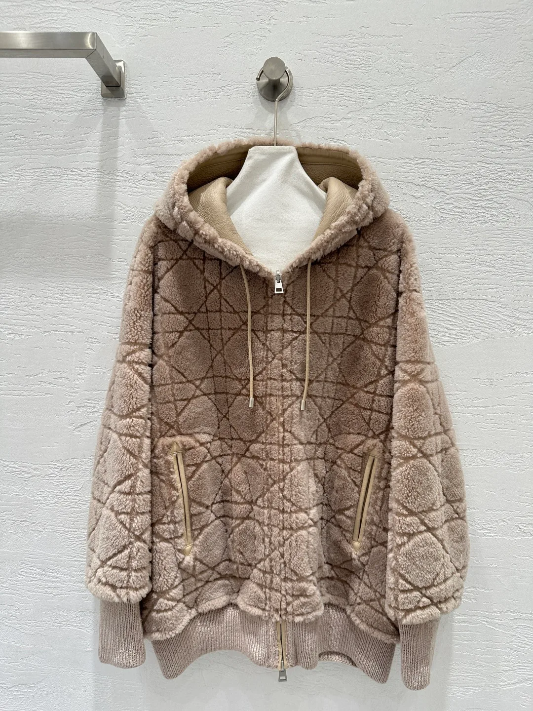 Дубленки Женские Christian Dior 138368