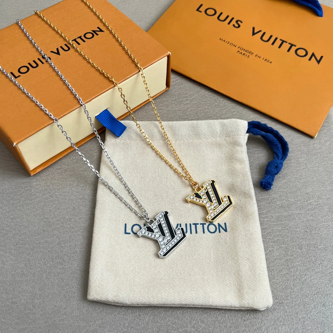 Бижутерия Louis Vuitton 225105