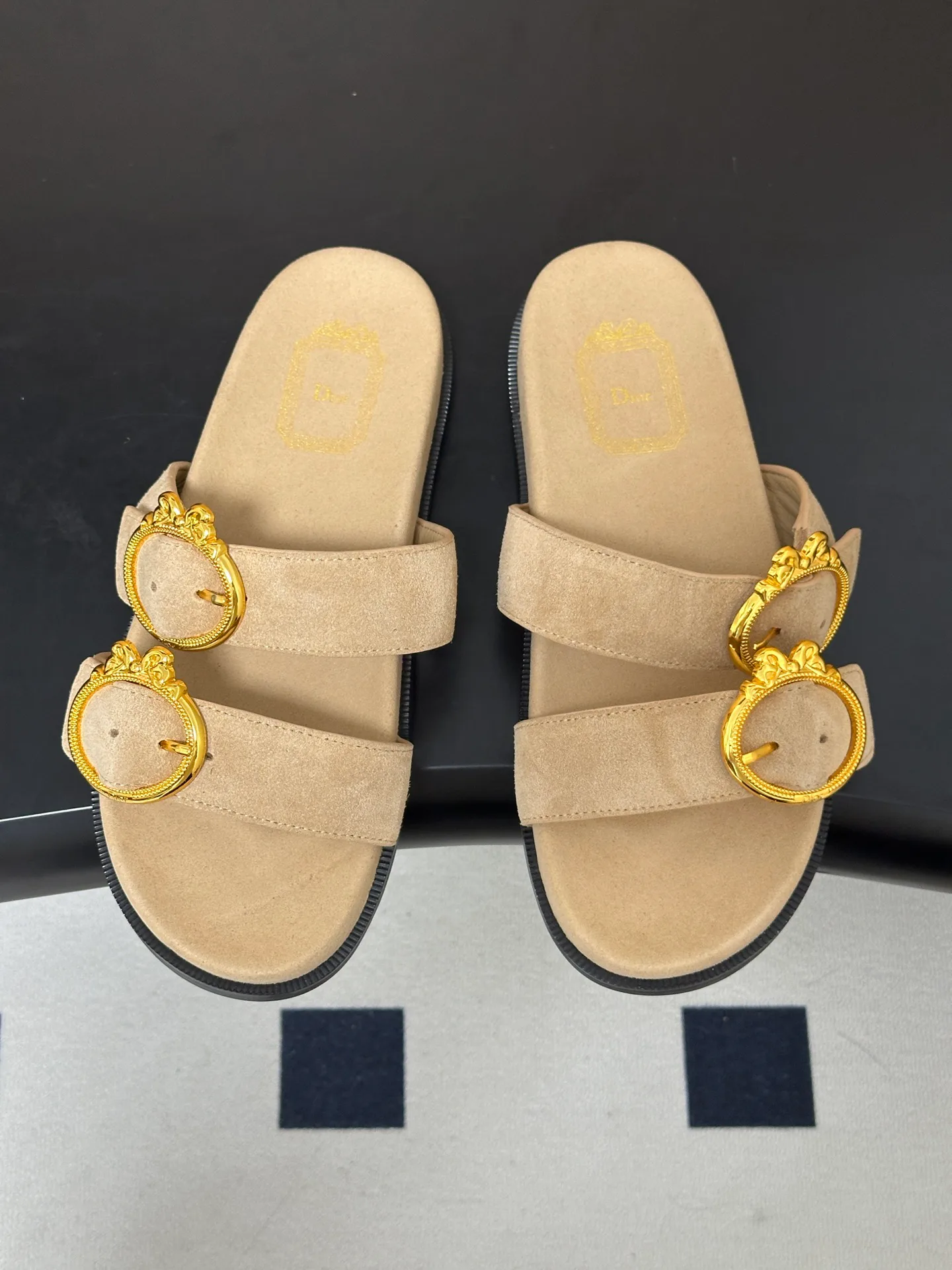 Шлепанцы Женские Christian Dior 18262096