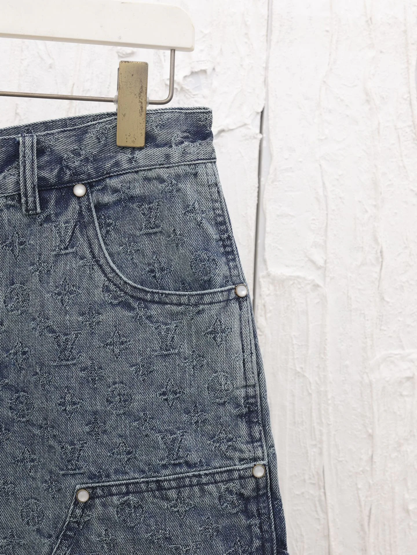 Шорты Женские Louis Vuitton 22252