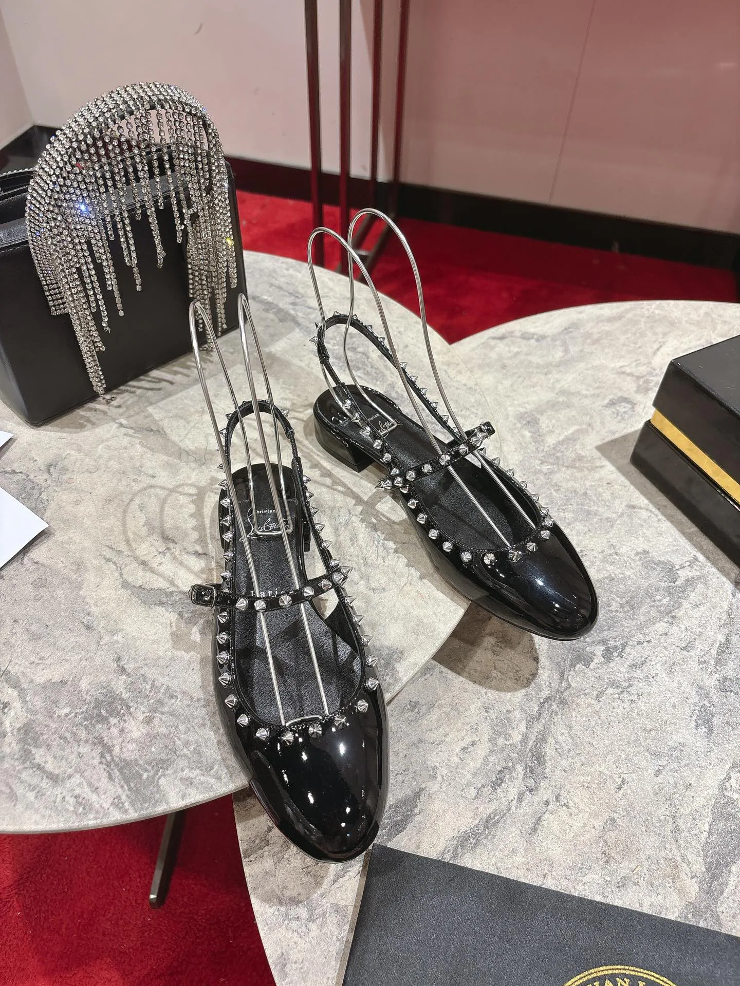 Туфли Женские Christian Louboutin 29938