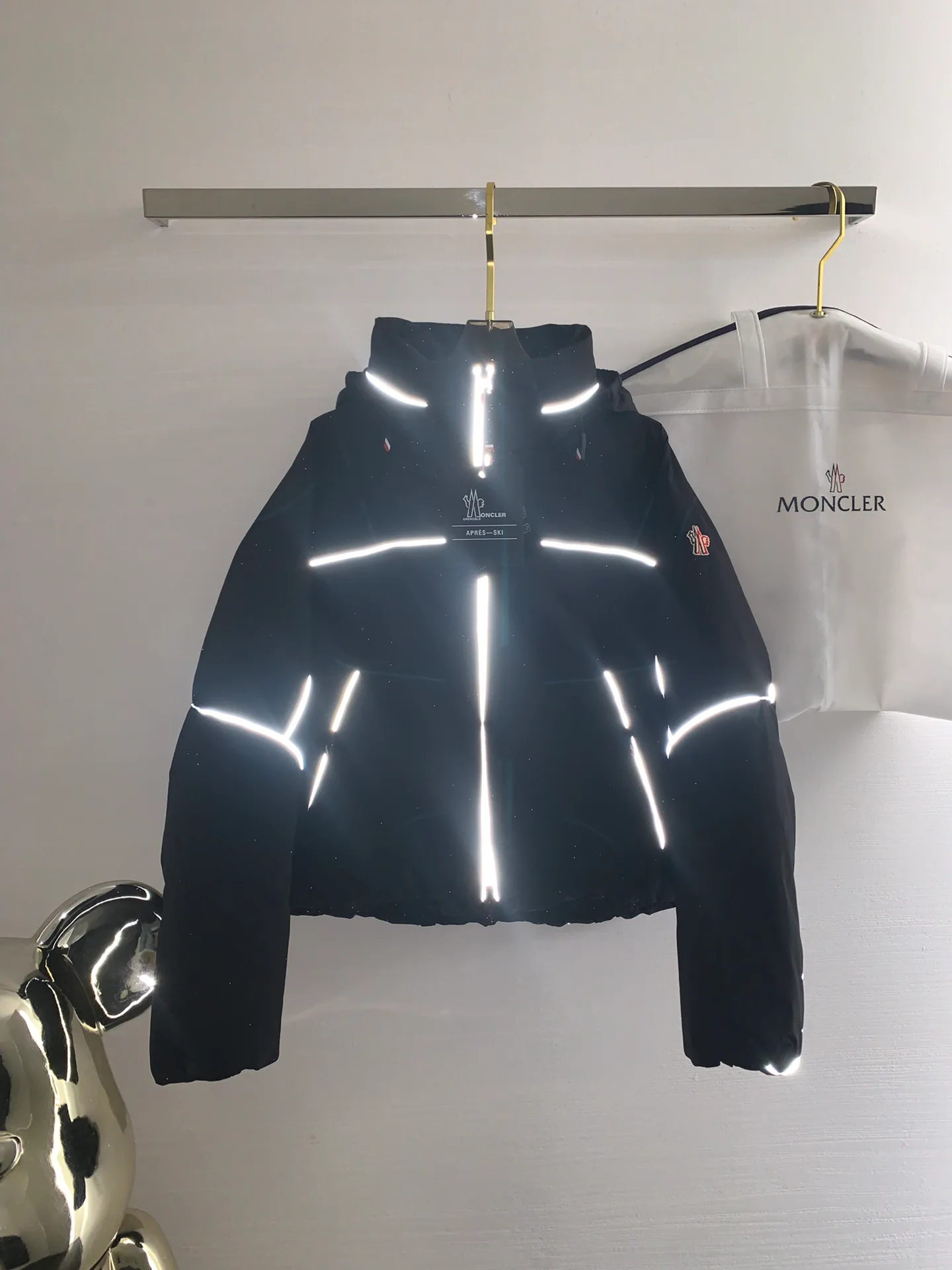 Куртки И Пуховики Женские Moncler 18723720