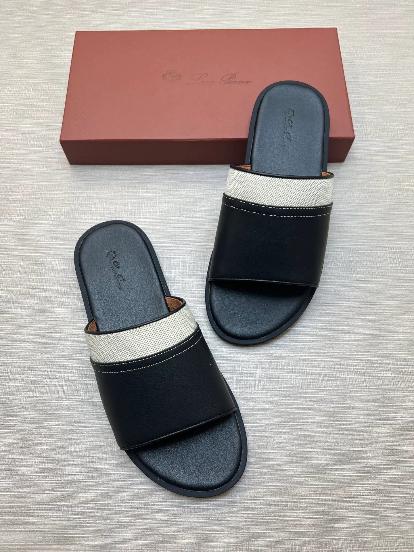 Шлепанцы Мужские Loro Piana 17140365
