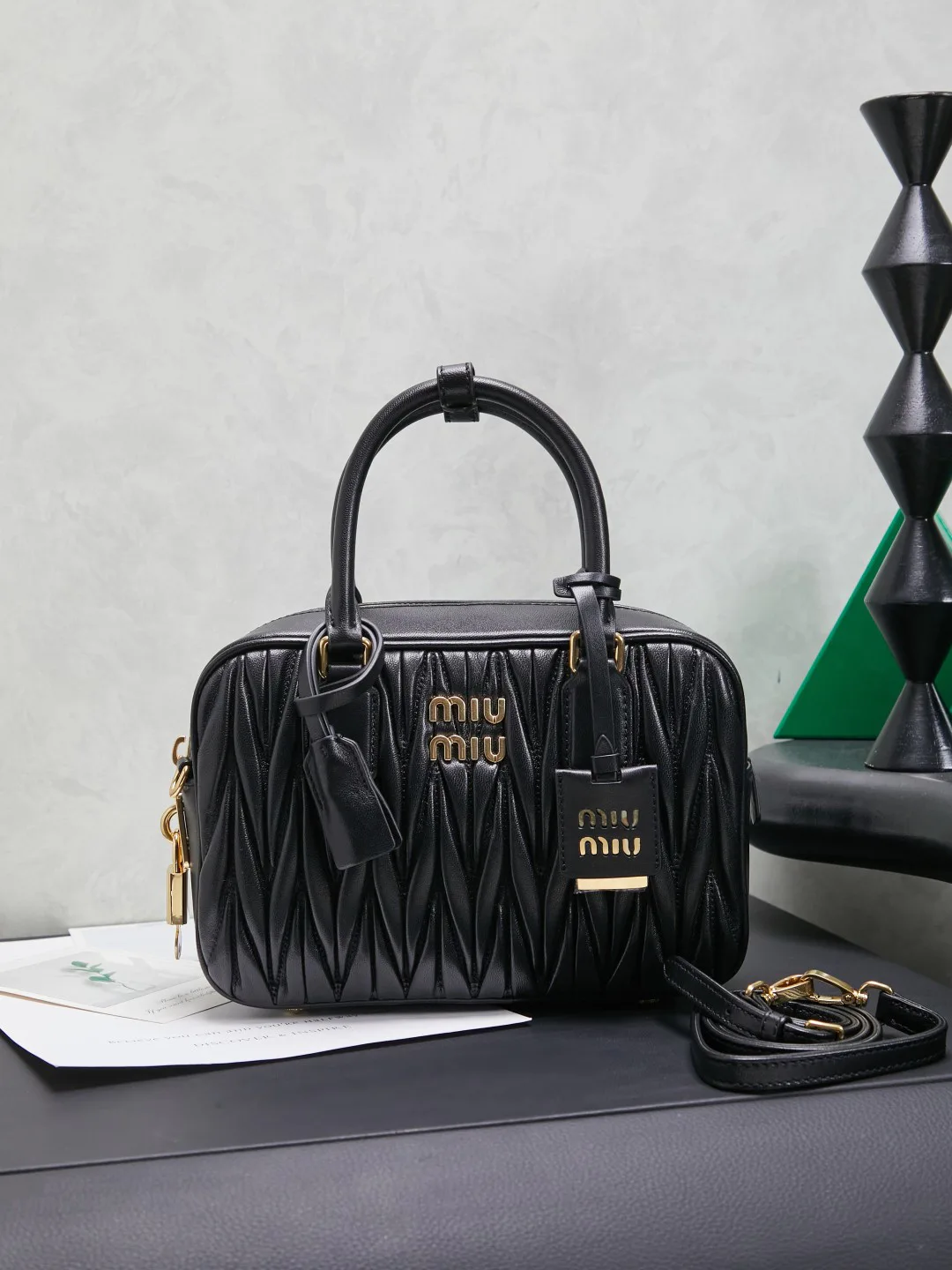 Классические Сумки Женские Miu Miu 11402767