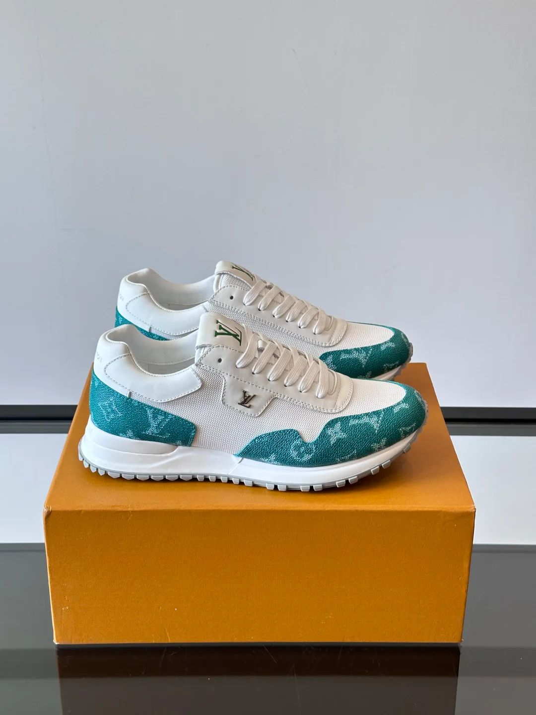 Кроссовки Мужские Louis Vuitton 1142161